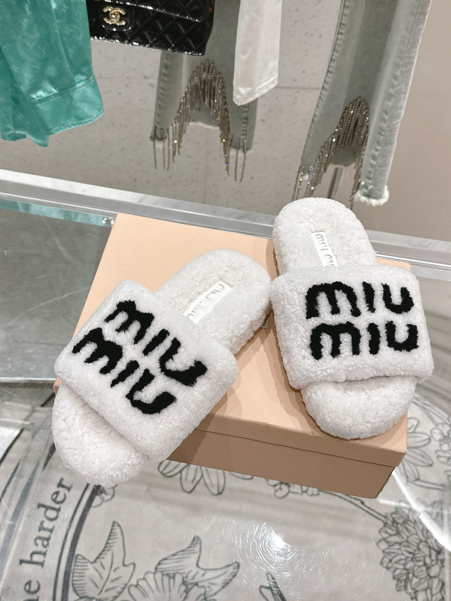 Designer Slides