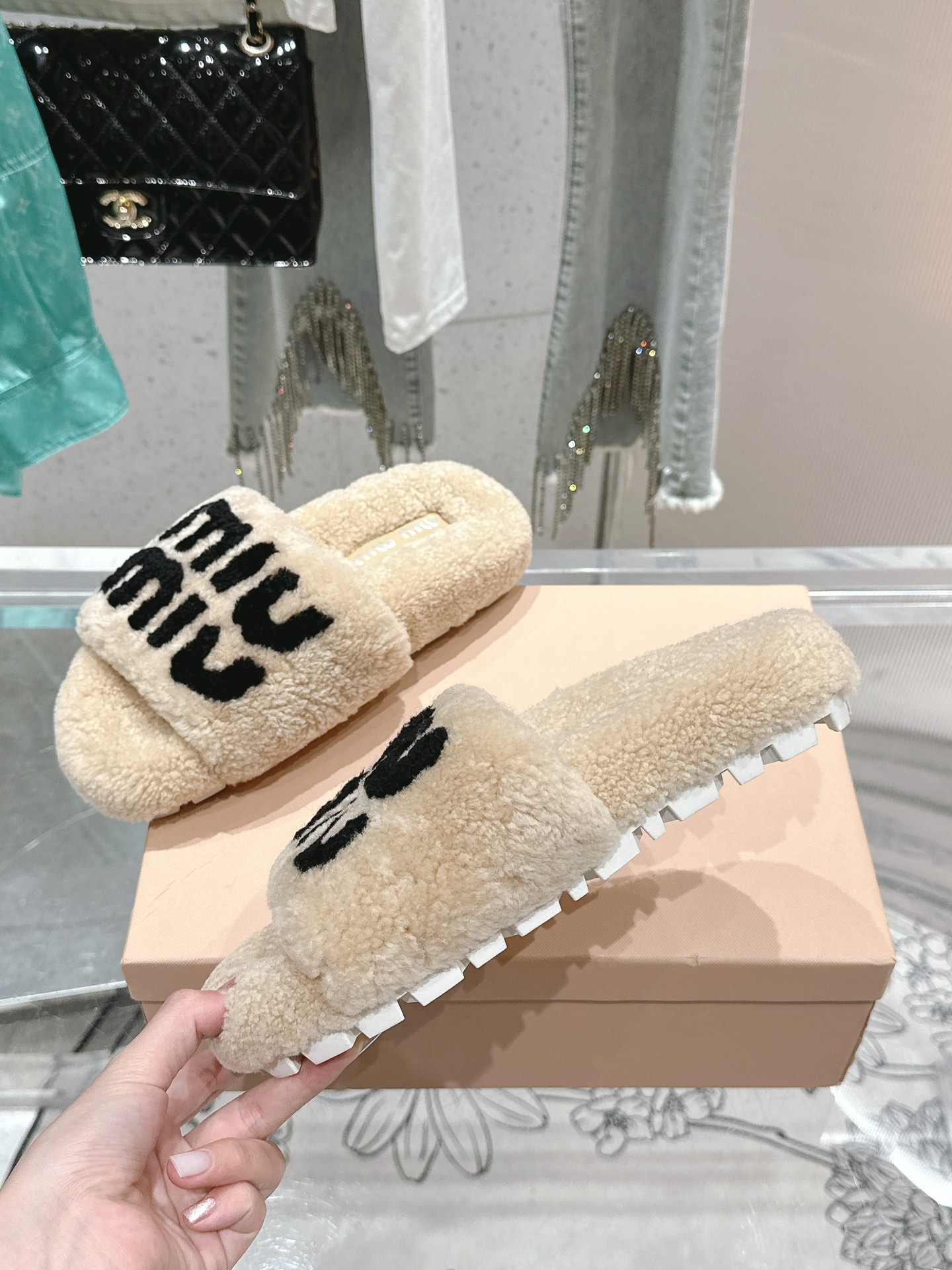 Designer Slides