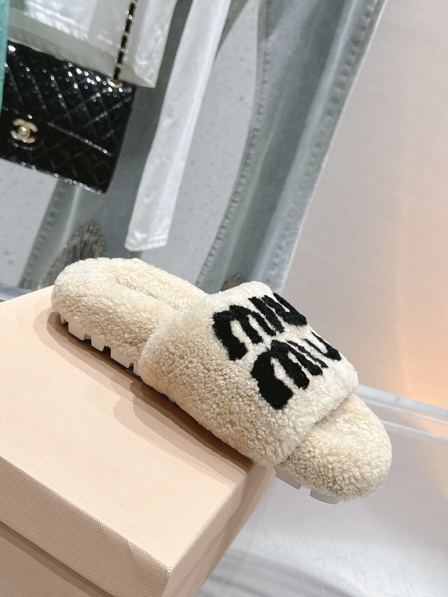 Designer Slides