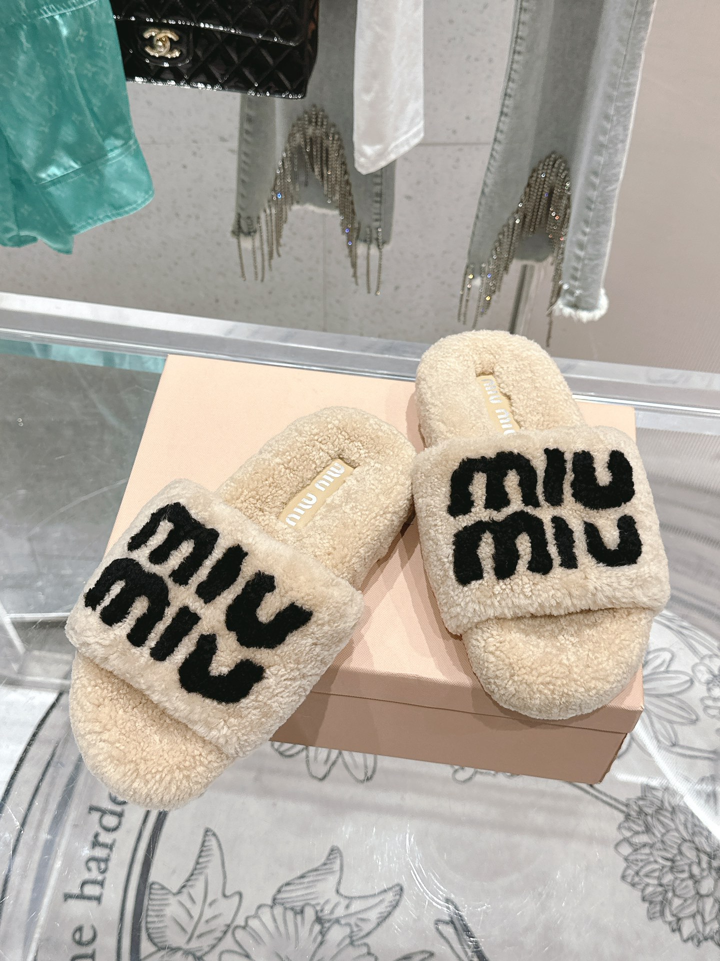 Designer Slides