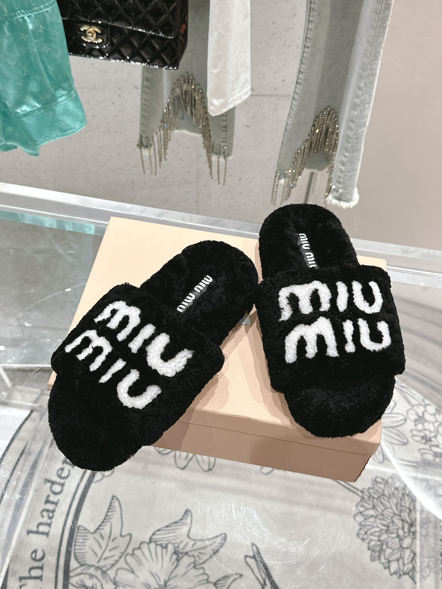 Designer Slides