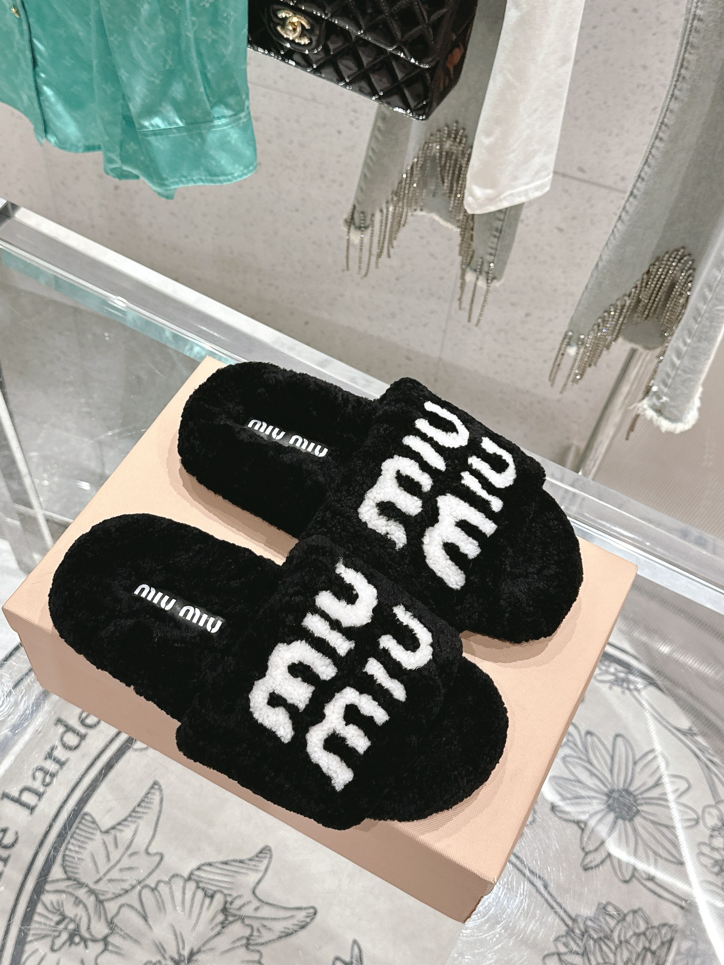 Designer Slides