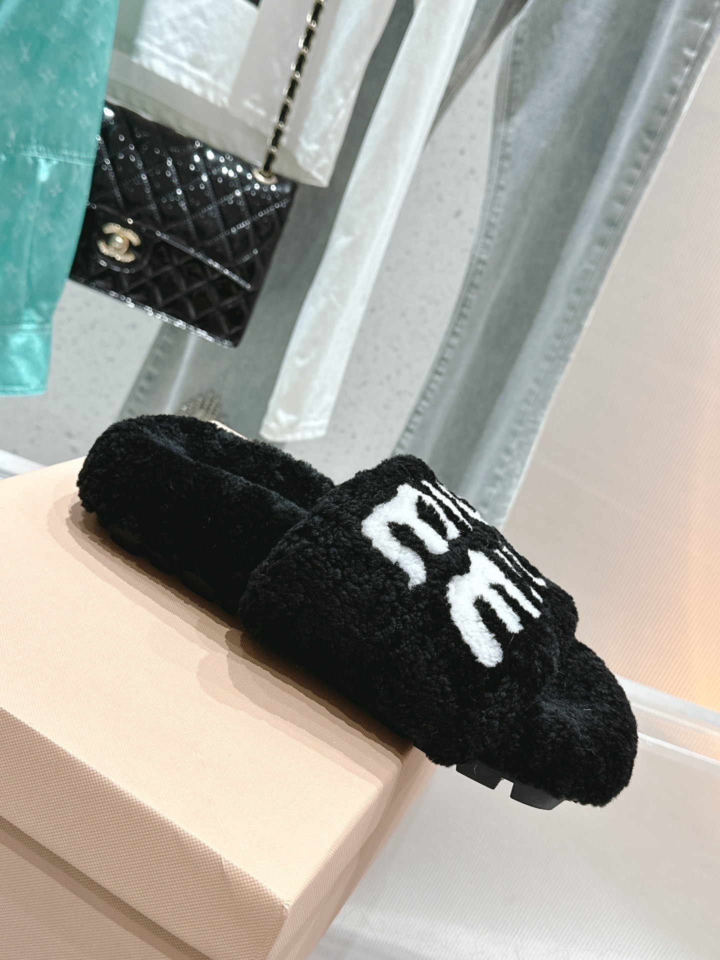Designer Slides