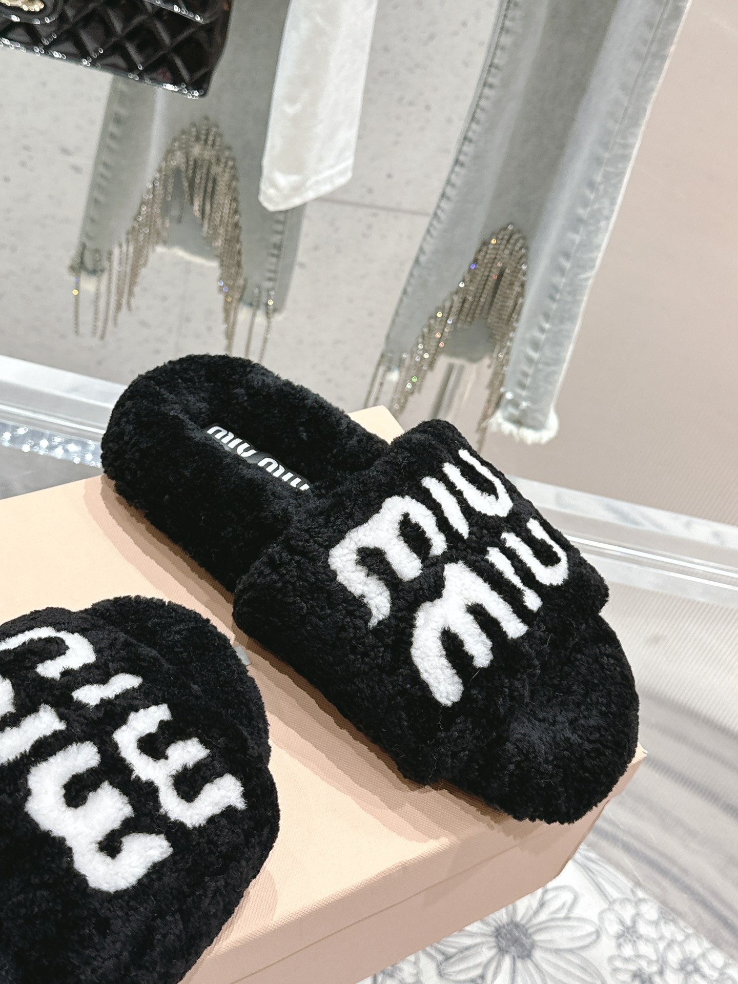 Designer Slides