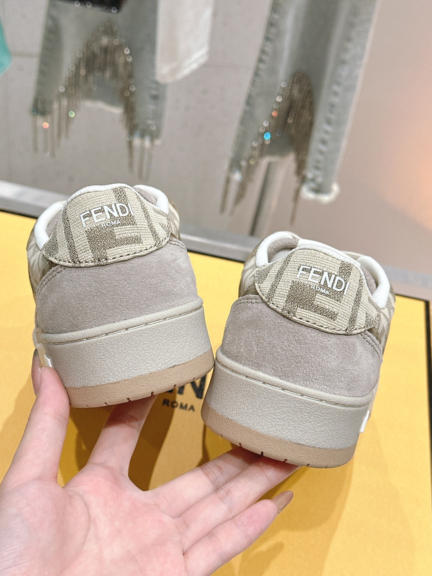 Fendi Sneakers