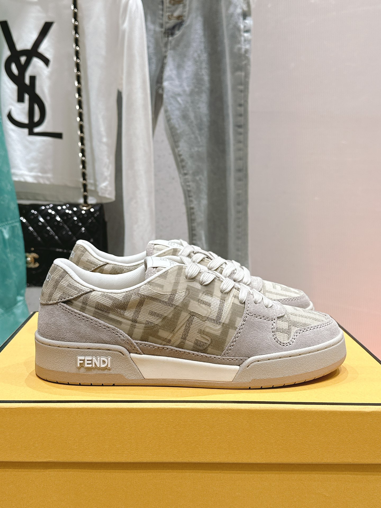 Fendi Sneakers