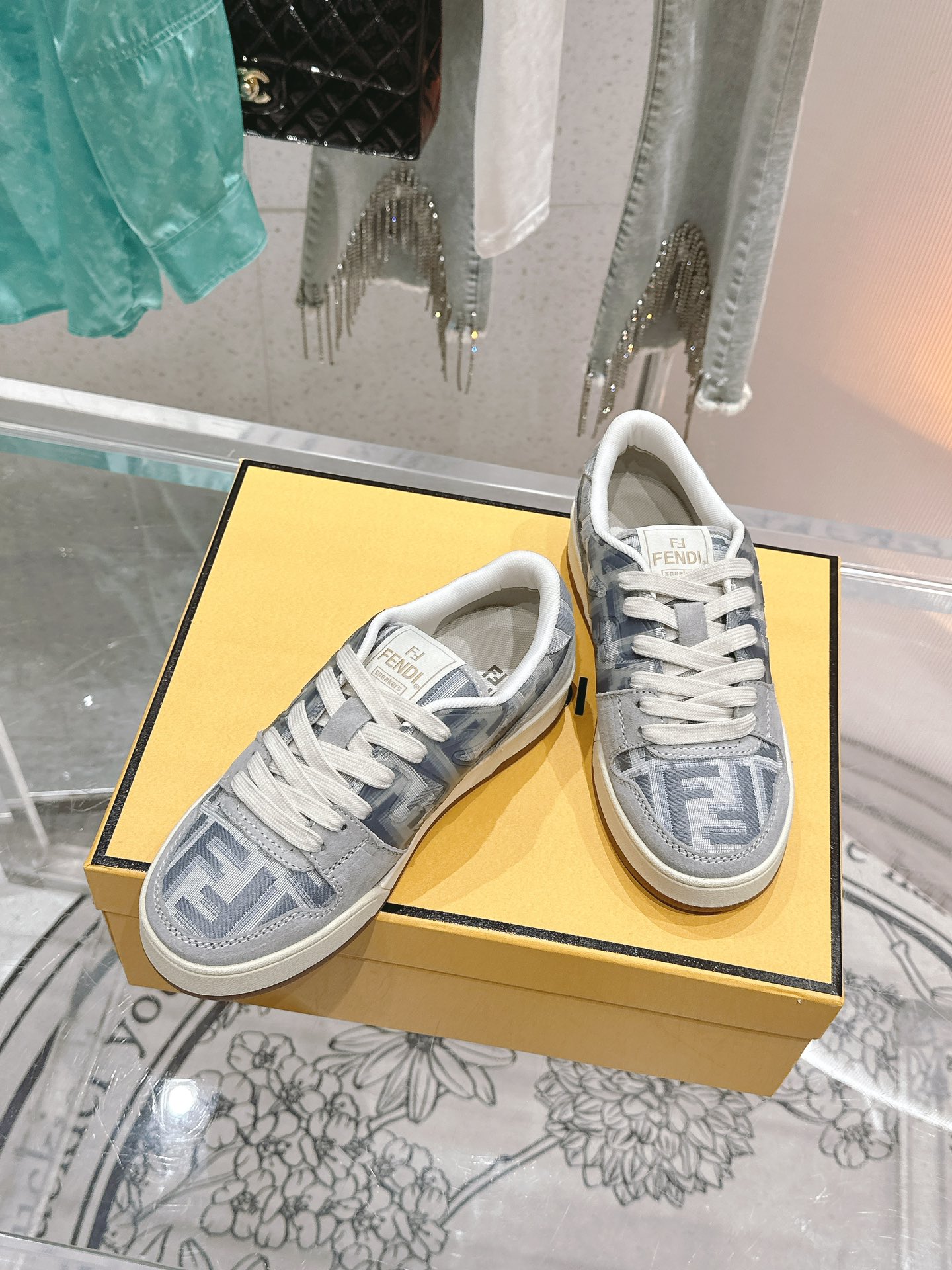 Fendi Sneakers