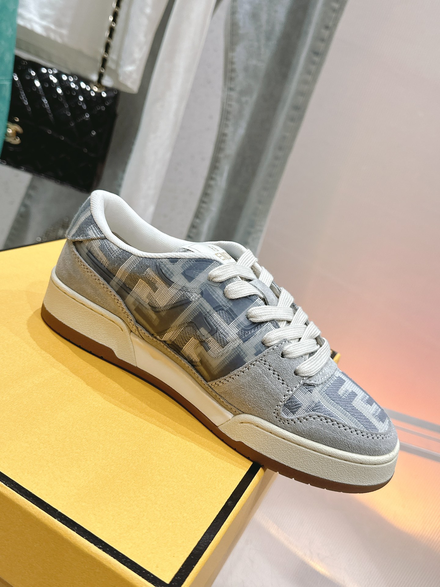 Fendi Sneakers