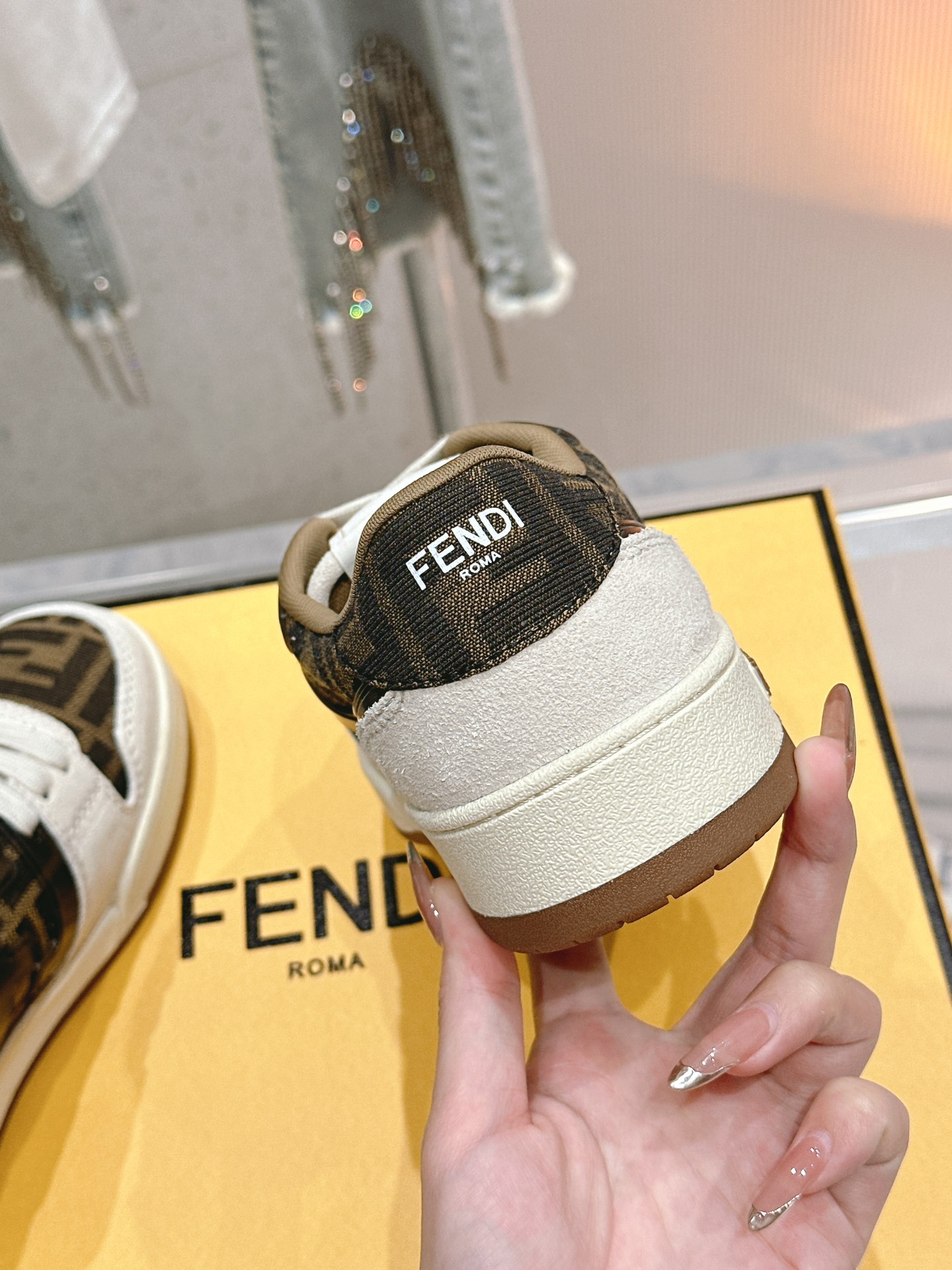 Fendi Sneakers