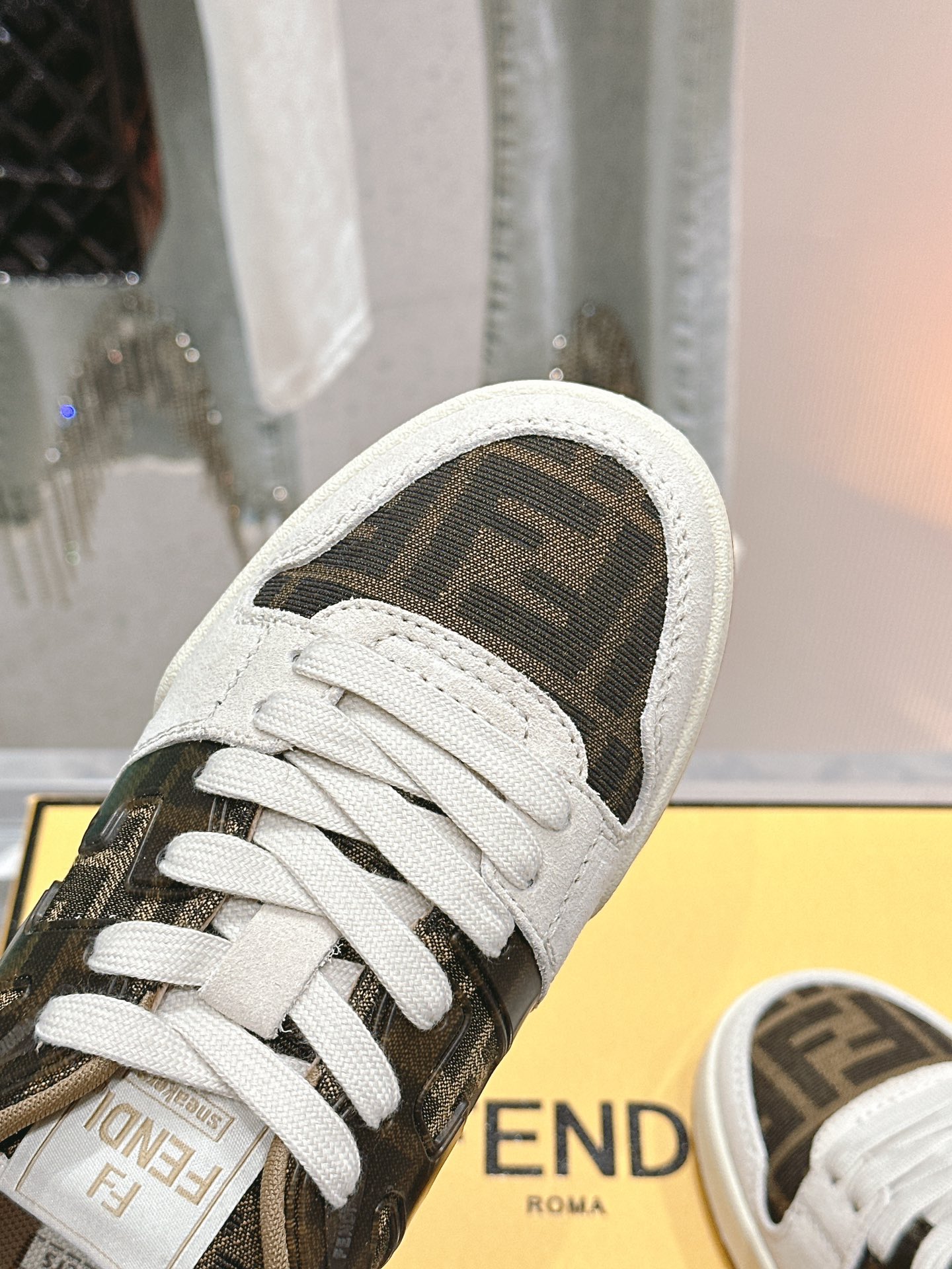 Fendi Sneakers