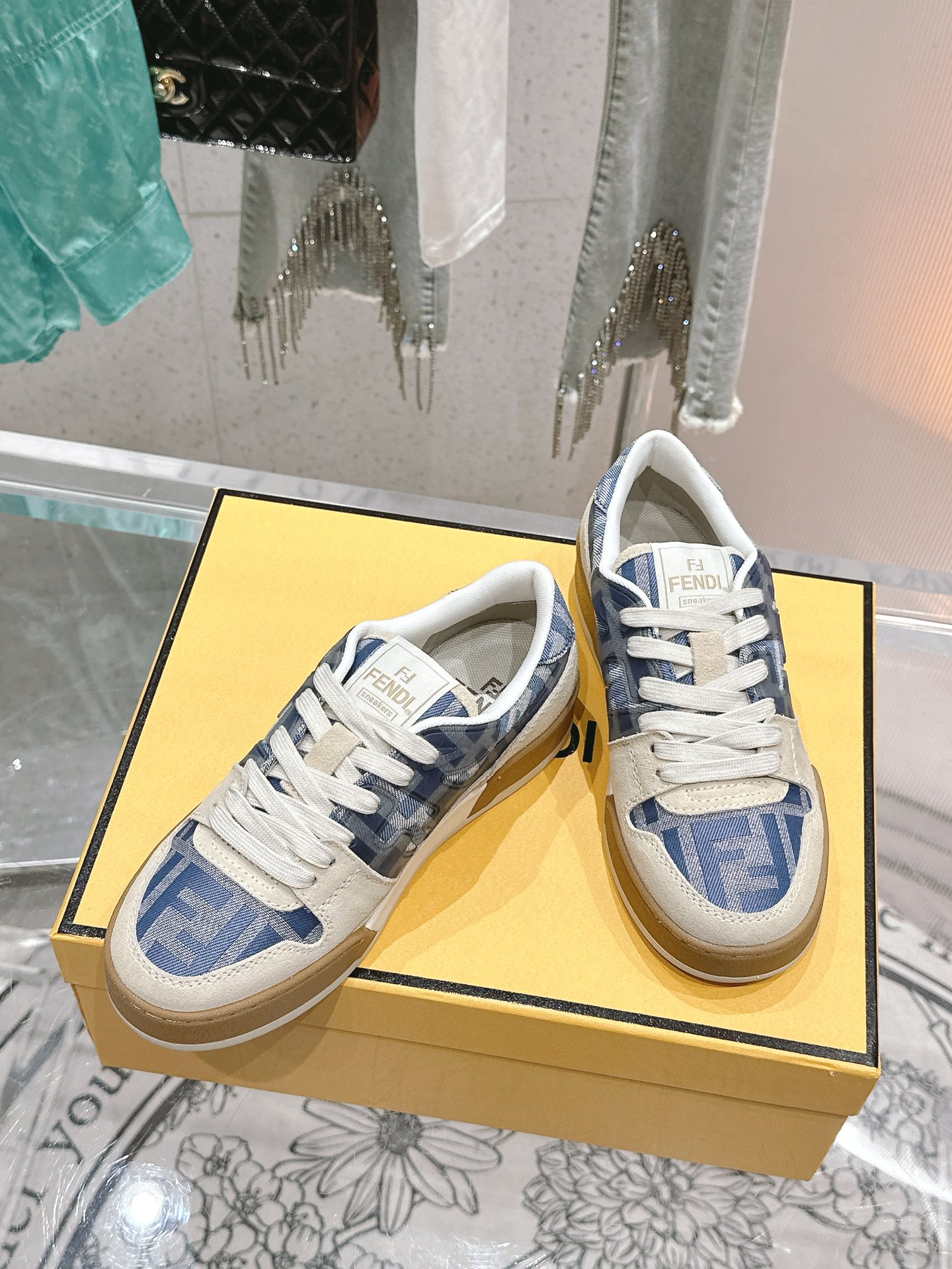 Fendi Sneakers