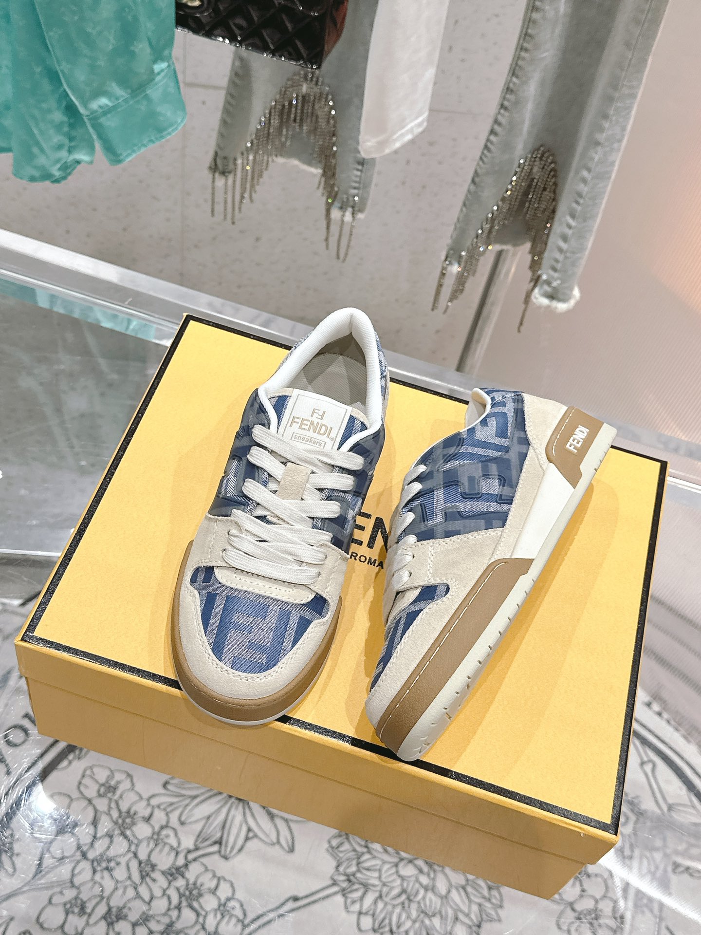 Fendi Sneakers