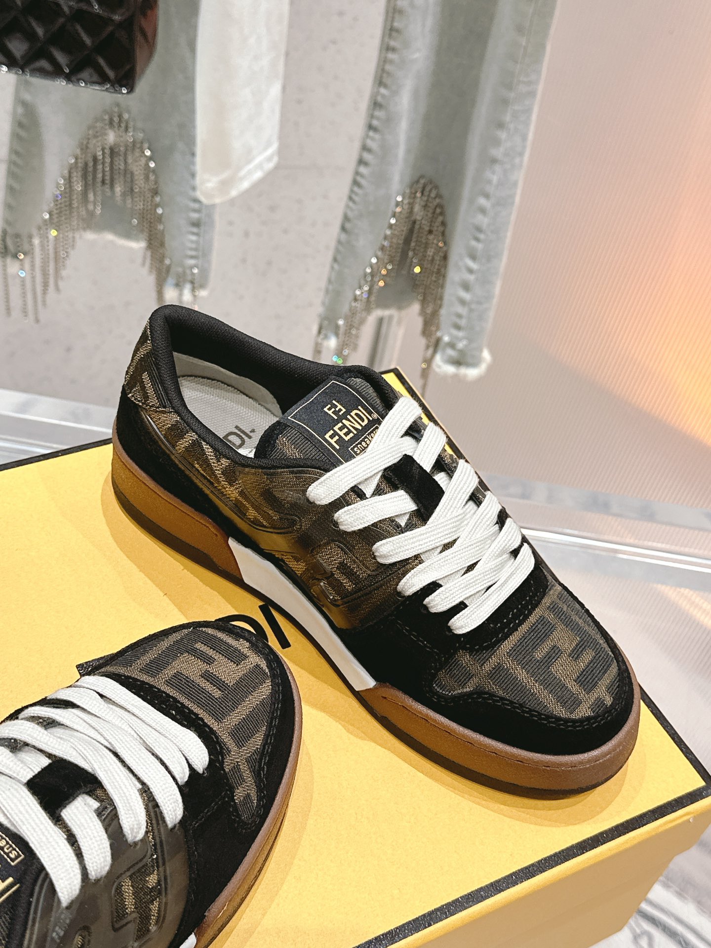 Fendi Sneakers