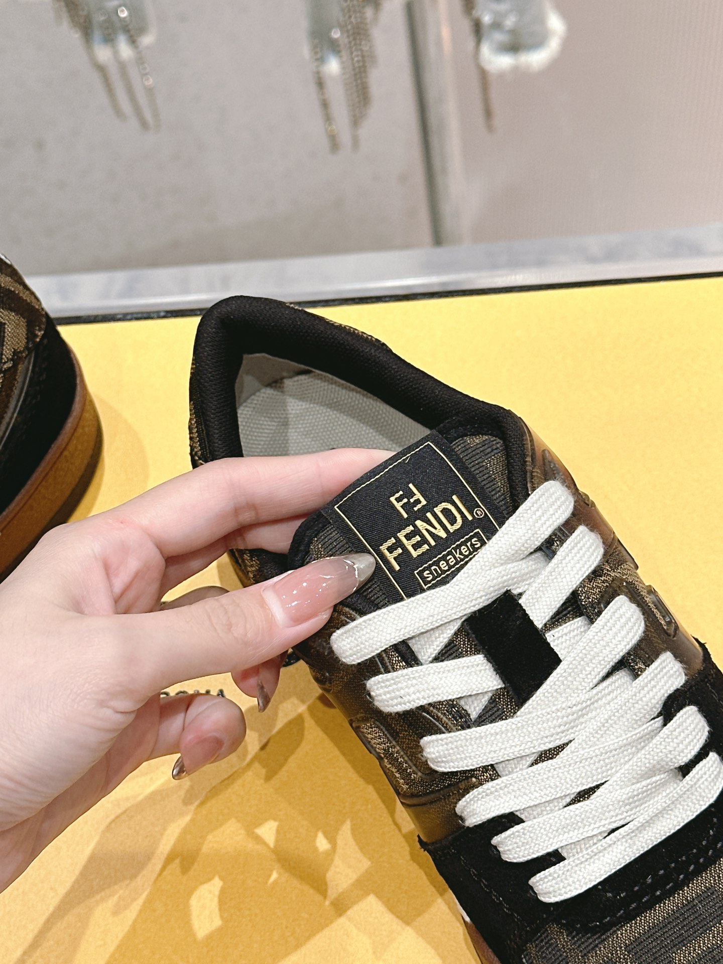 Fendi Sneakers