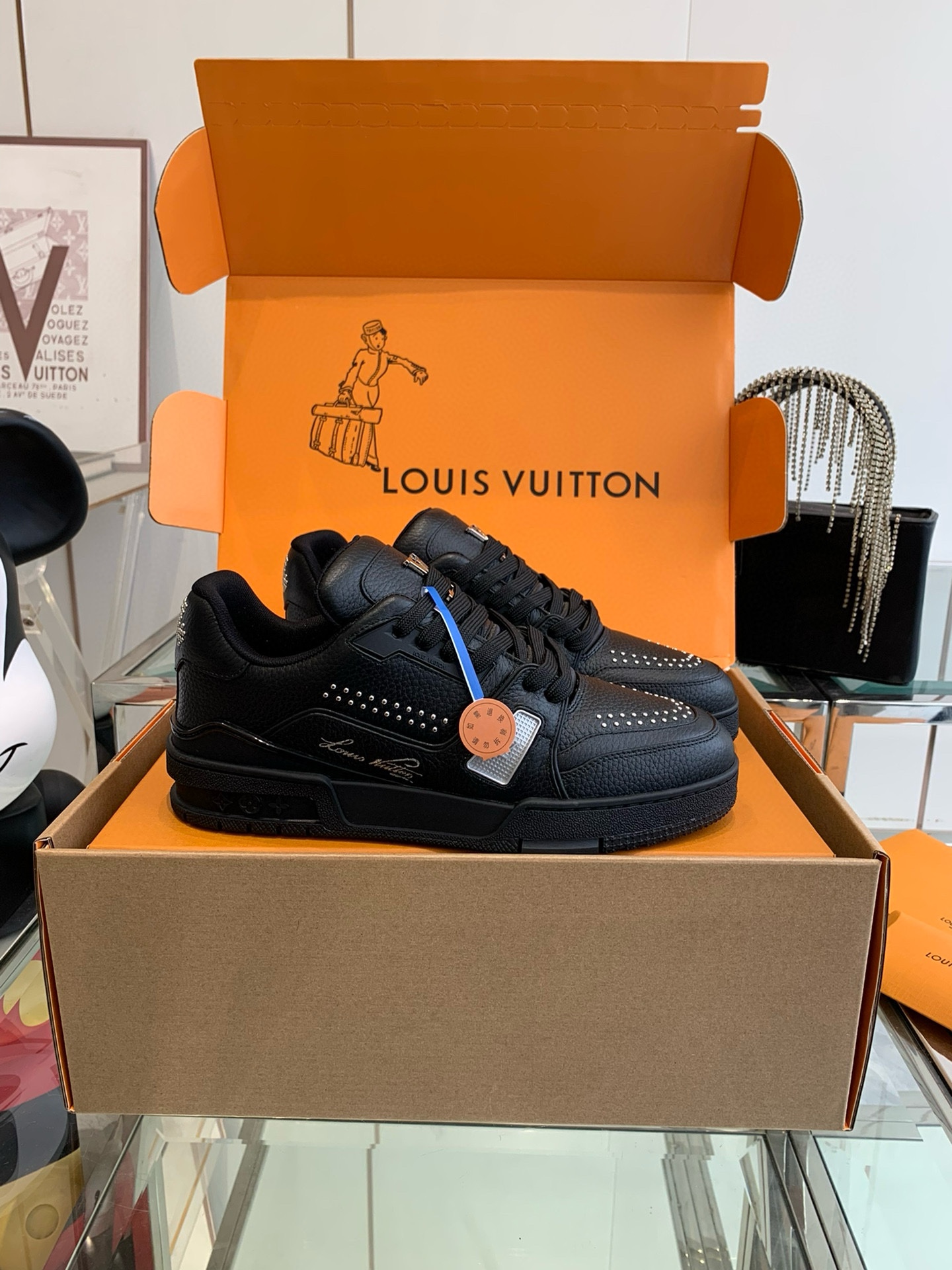 NO:264200,Donkey brand couple trainer shoes series casual sneakers. Super fun, super childlike, crazy and heart-warming, please distinguish between the currency in the market. Top quality, please identify my quality. The upper is original customized embossed grain calfskin, customized breathable net inside, TPU mold-sucking sole!  Airplane box packaging!  Size: 35-45 [Couple Style], casual shoes/sports shoes, louis vuitton, sneakers, cowhide19860909驴牌情侣款trainer板鞋系列休闲运动鞋.超级玩味 超级童趣,疯狂心动请区分于市场的通货♀ 顶级品质,请认准我家品质. 鞋面原版订制压纹粒面小牛皮,内里定制透气网里,TPU吸模大底！飞机盒包装！ 尺码:35-45 [情侣款],休闲鞋/运动鞋,louis vuitton,sneakers,cowhide,Women's Shoes