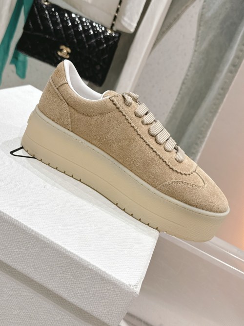 PRADA Suede Platform Sneakers, Comfortable and Stylish for Year-Round Wear 1 PRADA Suede Platform Sneakers, Comfortable and Stylish for Year-Round Wear