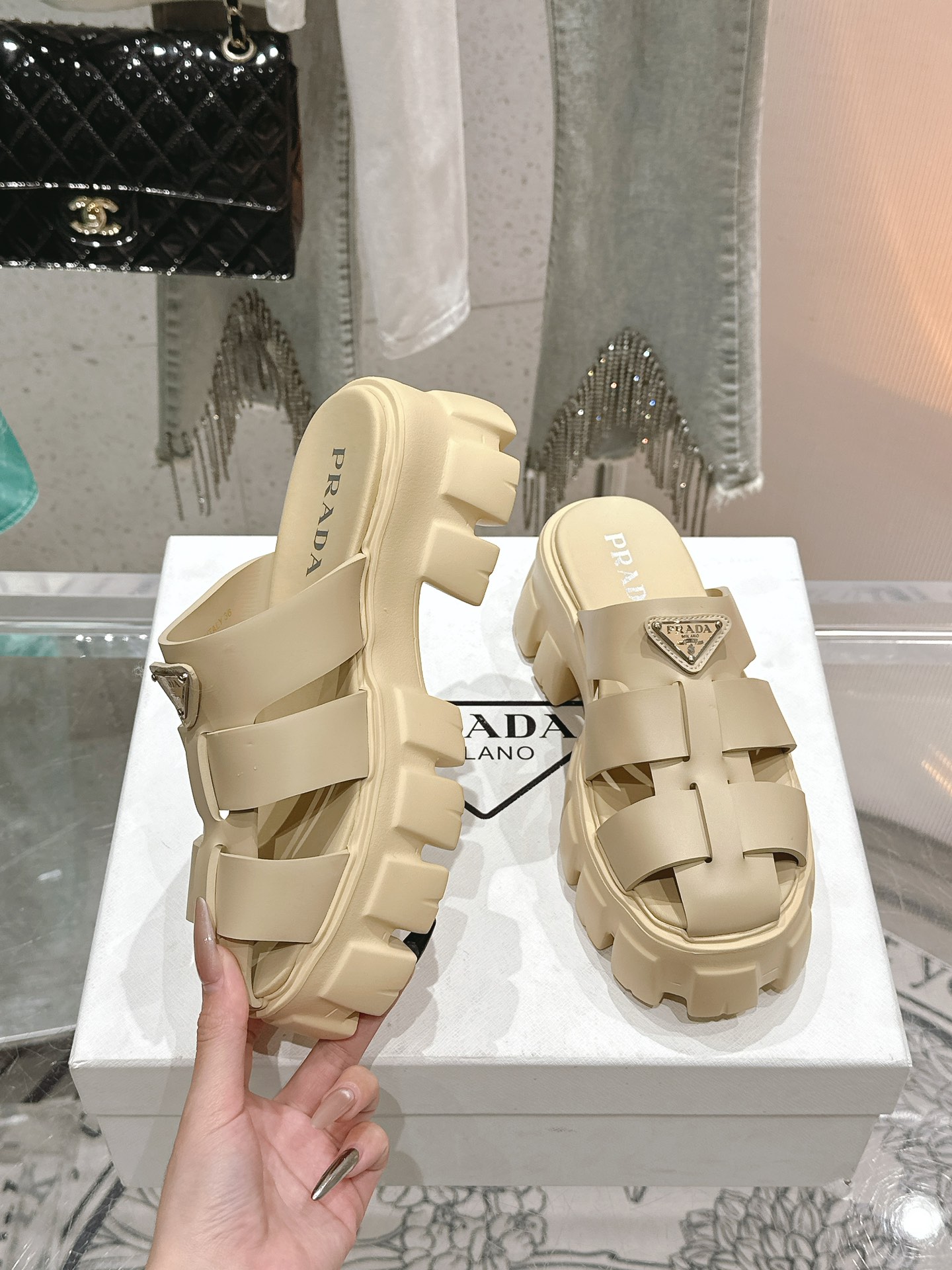 Designer Slides