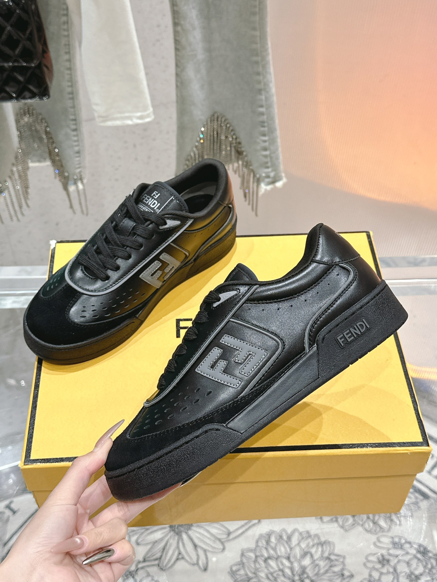 Fendi Sneakers