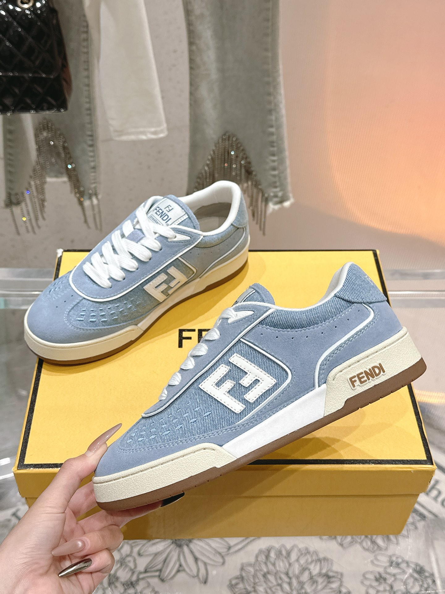 Fendi Sneakers