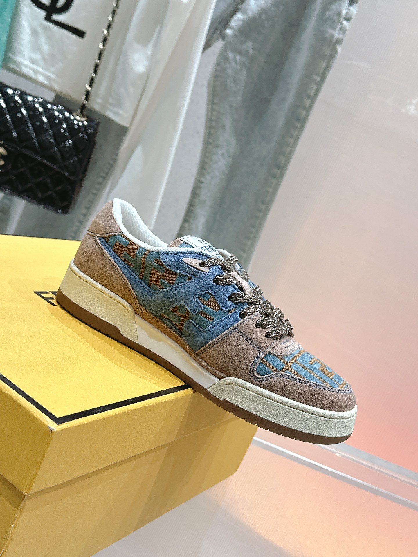 Fendi Sneakers