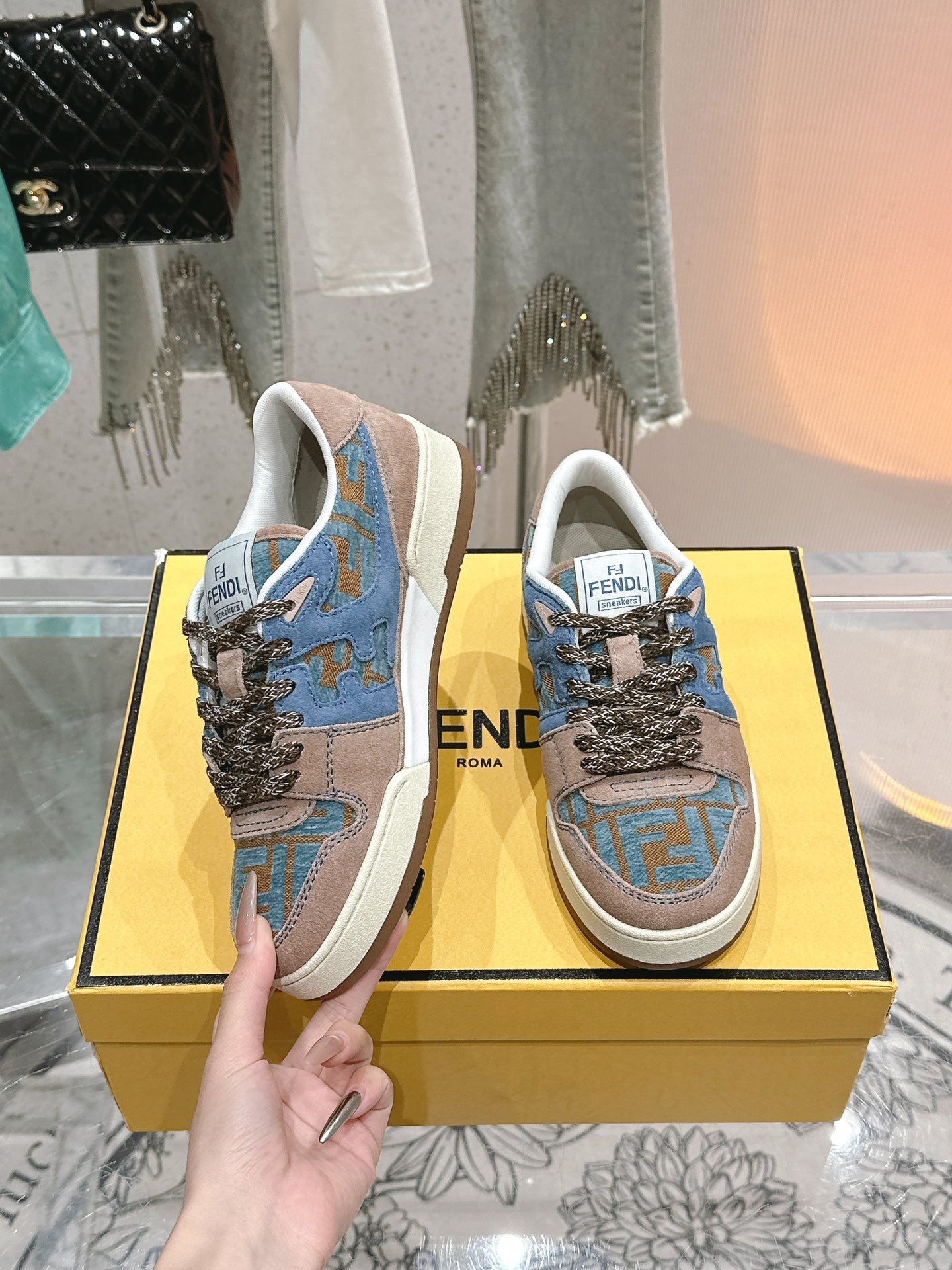 Fendi Sneakers