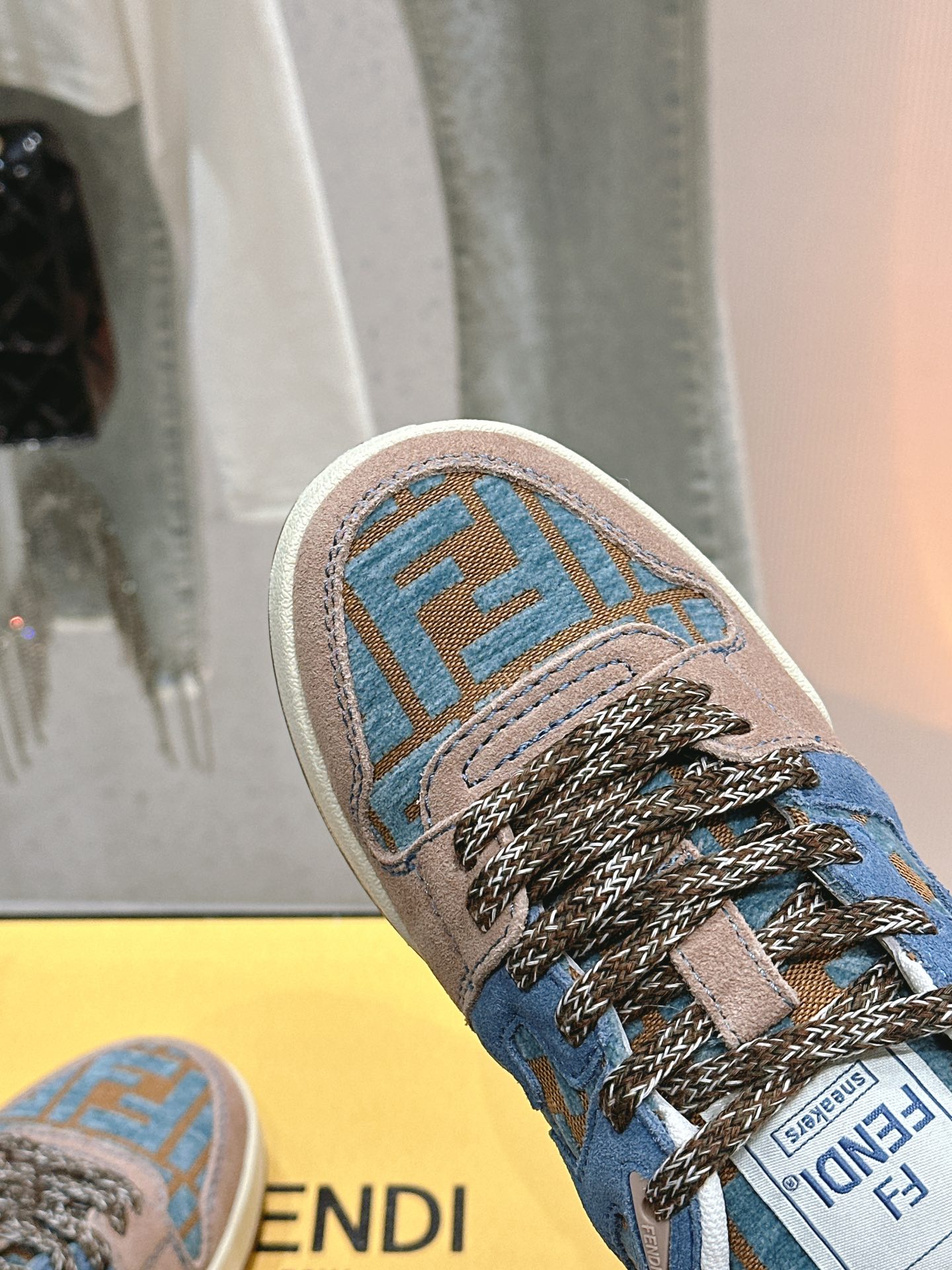 Fendi Sneakers