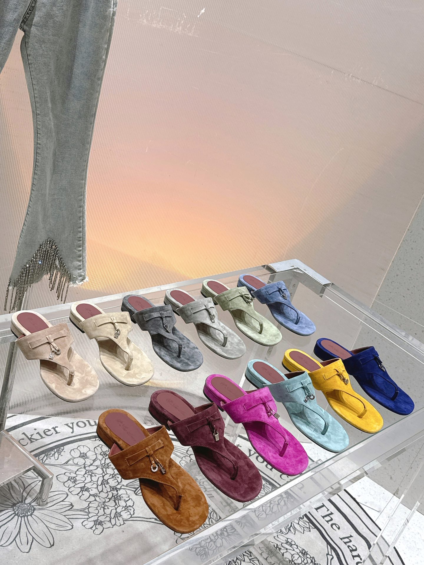NO:437719,slippers, slippers19860909拖鞋,拖鞋,slippers,Women's Shoes