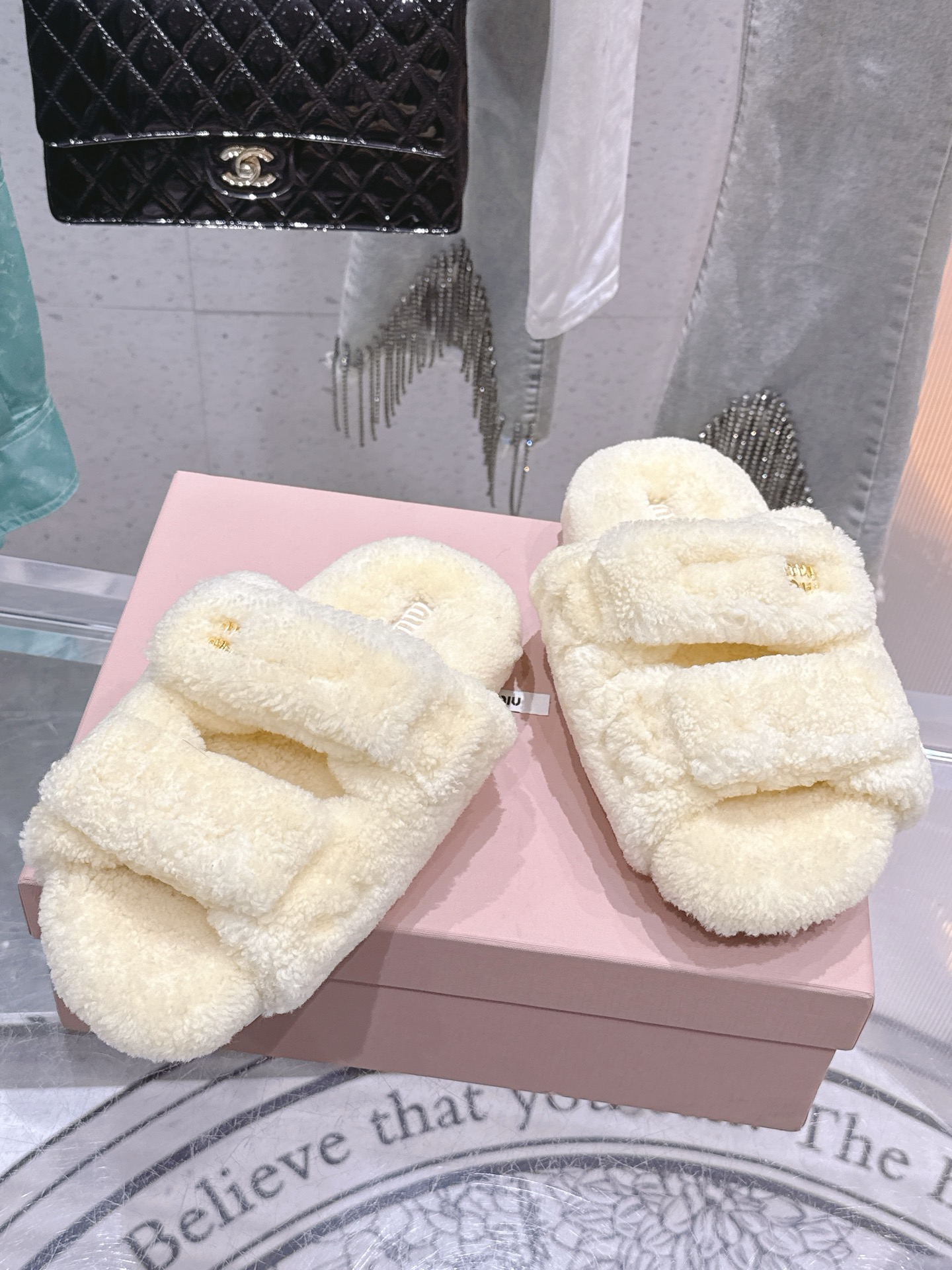 Designer Slides