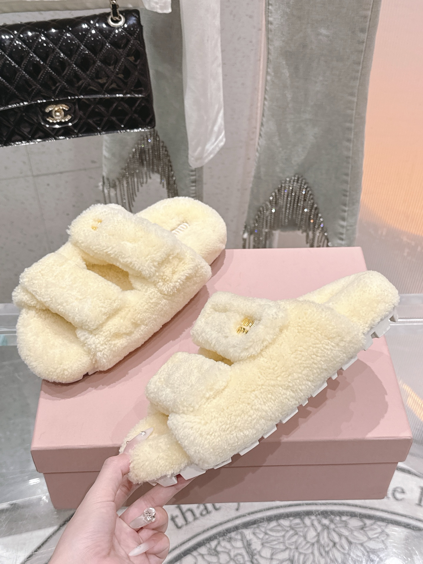 Designer Slides