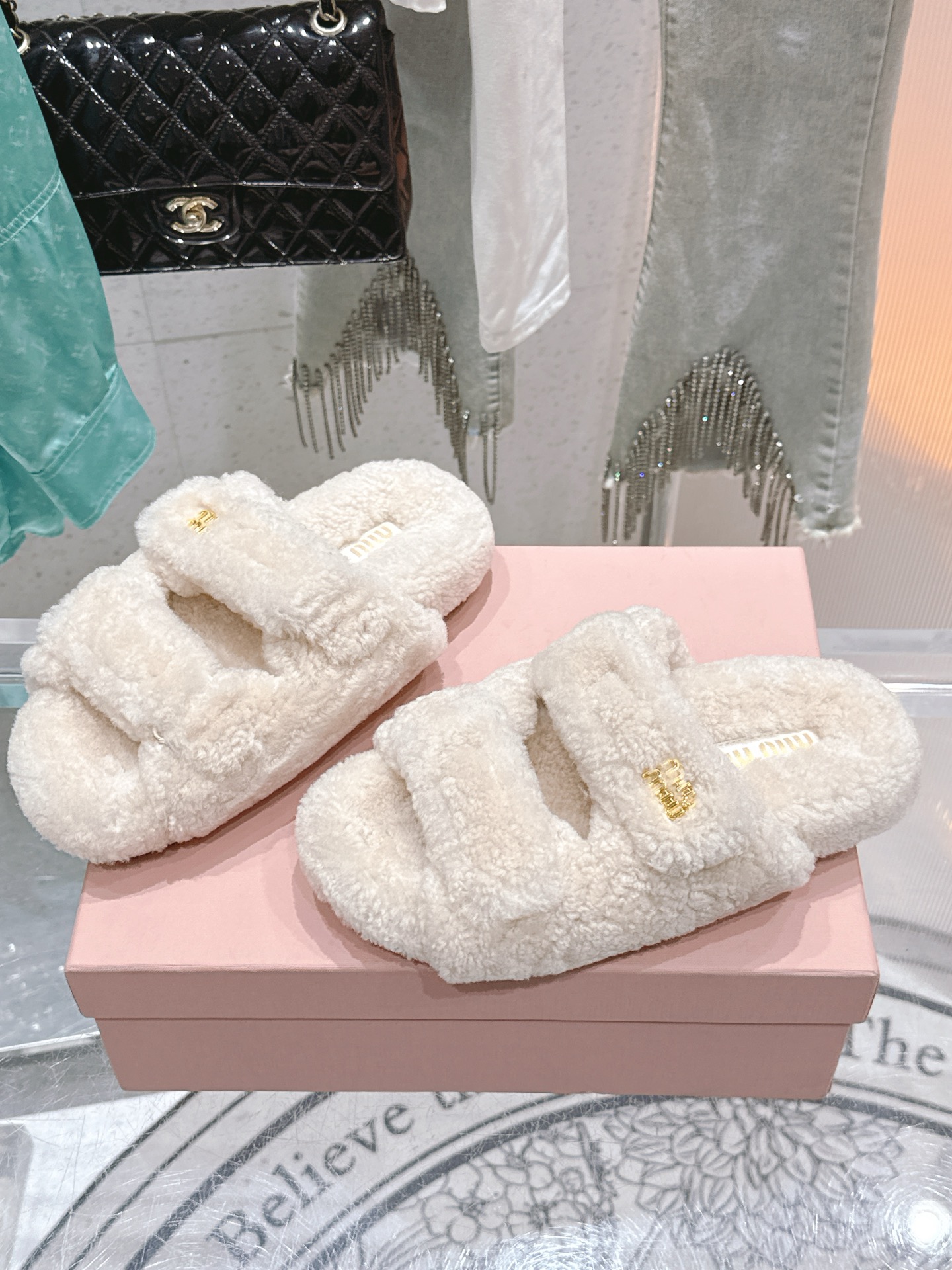 Designer Slides