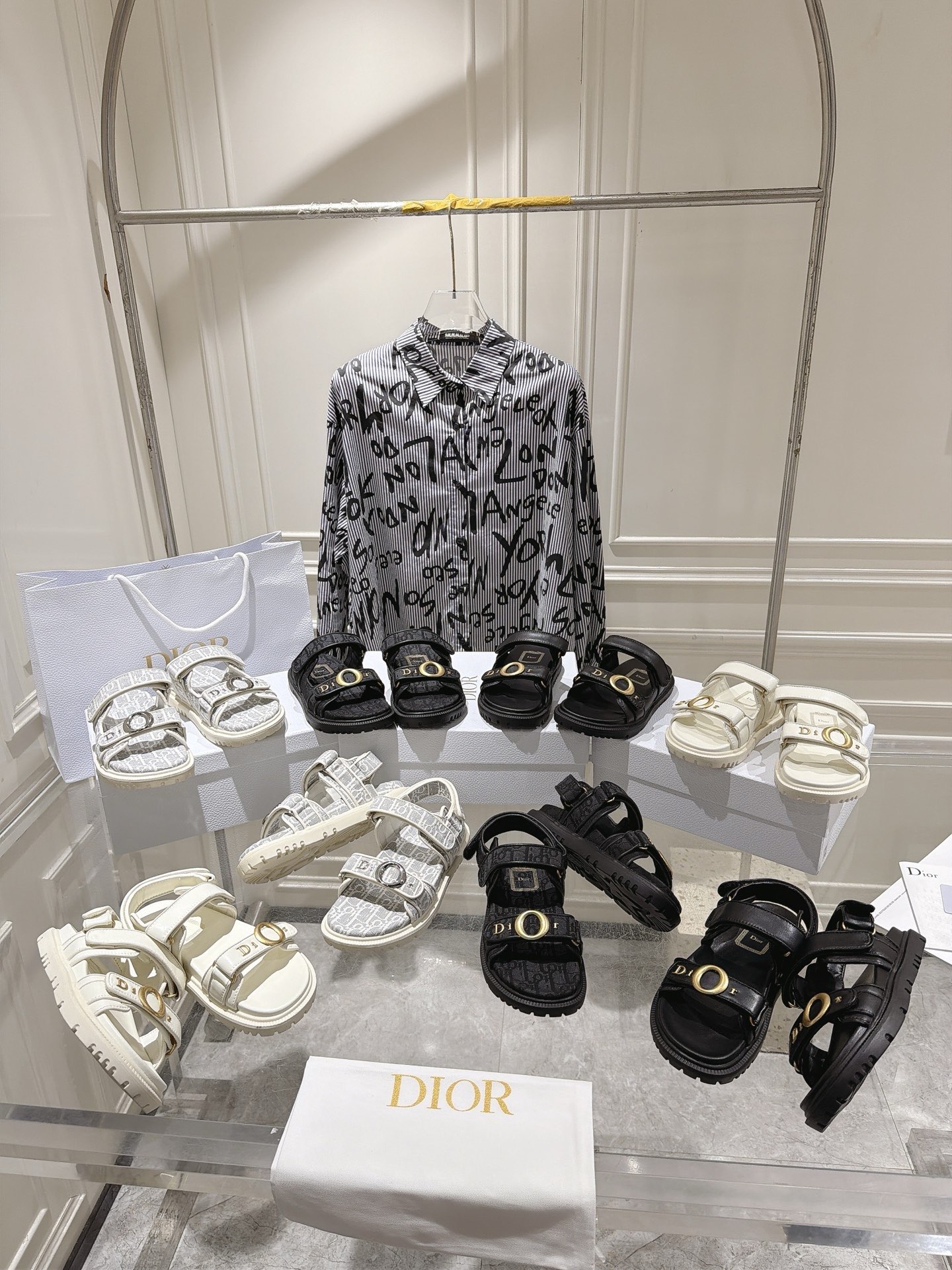 NO:891036,Classic series, slippers and sandals, sandals, slippers19860909经典系列,拖鞋凉鞋,sandals,slippers,Women's Shoes