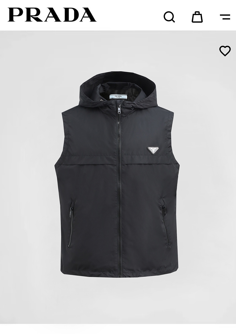 NO:142051,8019 PRA... Prada Classic Hooded Vest Speaking of Prada, everyone will not be unfamiliar with this luxury brand from Italy for a century. The most famous logo of this brand is this iron triangle. The pocket design of the iron triangle is matched with the most popular rectangular rubber stamp in recent years. The classic black triangle logo on the back makes this small vest look so simple and fashionable. This vest is not only used well in style and details. The selection of fabrics is also very particular. It uses 30D woven fabric imported from Italy. Fabric containing nylon, spandex, tensil and copper-ammonia silk. Comfortable and breathable. It has the unique texture of copper-ammonia silk and tensil. It is three-dimensional and cold. This vest is particularly comfortable for spring and summer. Black Blue Gray Size 48-56,,prada,prada,hats,alexander  wang198609098019 PRA……普拉达 经典连帽马甲 说起普拉达 每个人都不会对这个来自意大利得百年奢侈品牌陌生 而这个牌子最为有名的标志 就是这个铁三角 铁三角的口袋设计 配搭着这几年最火的长方型胶章 后背经典黑色三角标 让这款小马甲 显得是如此简约又不失时尚 这款马甲不单单只是款式和细节运用不错 面料的选取也是十分讲究 采用意大利进口的30D梭织面料 含有锦纶、氨纶、天丝和铜氨丝成分的面料 舒适透气 又有铜氨丝和天丝特有的质感 就是立体不失冰凉 让春夏上身这款马甲 格外舒服 黑色 蓝色 灰色 尺码48-56,,prada,prada,hats,alexander wang,Men's clothing