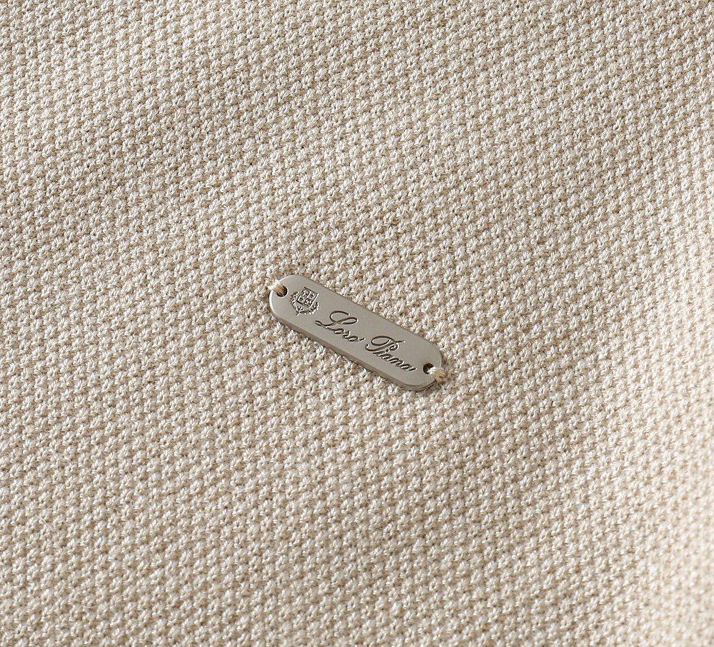 8302 羊毛开衫 可开扣 lP🆕……诺悠 25秋冬季新品-男士羊毛针织翻领开衫。lP🆕的老P设计，上身