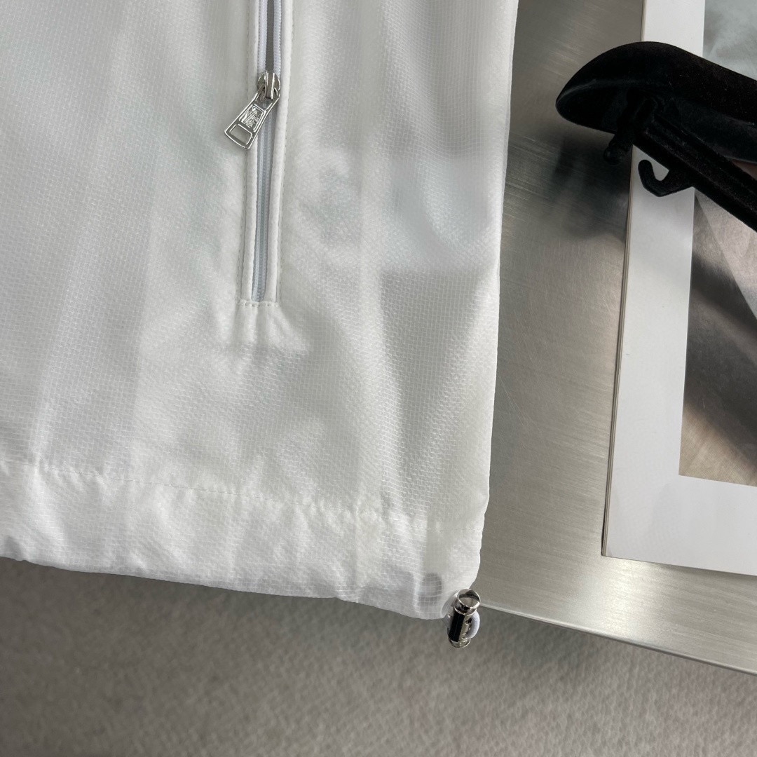 몽클레어 체크 패턴 나일론 후드 자켓 92369 이미지 7