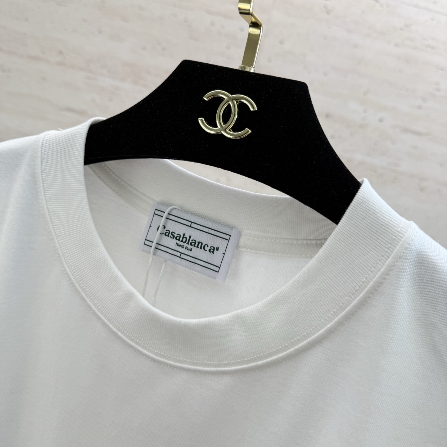 Casablanca-2025: New Sleeves for Comfortable, Practical T-Shirts with Strong Hang-Ups. - 图片 3