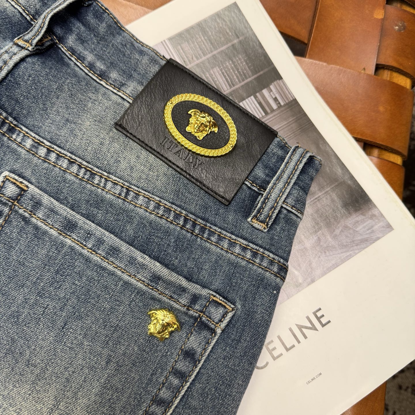 Men's Straight-Leg Cotton Denim Jeans with Embossed Logo Accent, Sizes 29-38 9 i1750160764332 4002 0 4