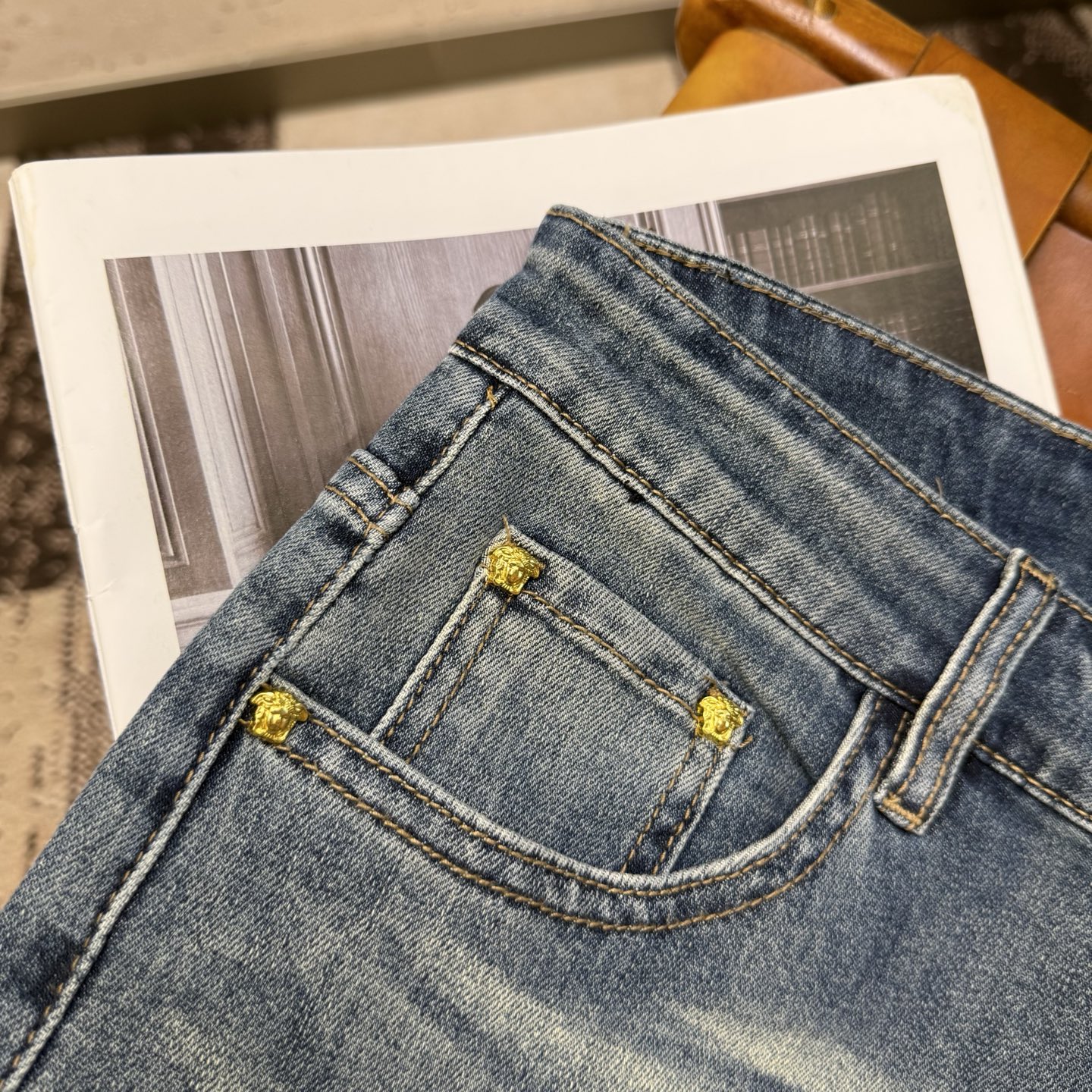Men's Straight-Leg Cotton Denim Jeans with Embossed Logo Accent, Sizes 29-38 6 i1750160766735 3676 0 1