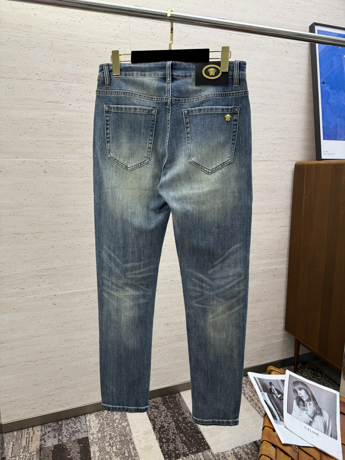 Men's Straight-Leg Cotton Denim Jeans with Embossed Logo Accent, Sizes 29-38 3 i1750160766799 2076 0 7
