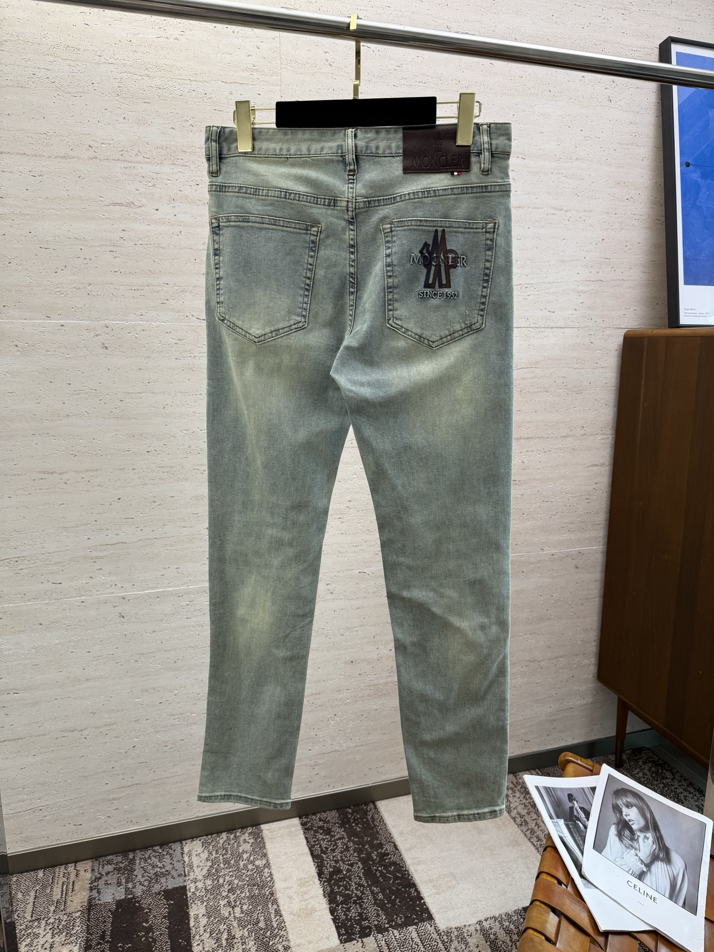 Men's Straight-Leg Jeans in Soft Cotton Denim with Embossed Logo Detail 3 i1750257751449 8451 0 1