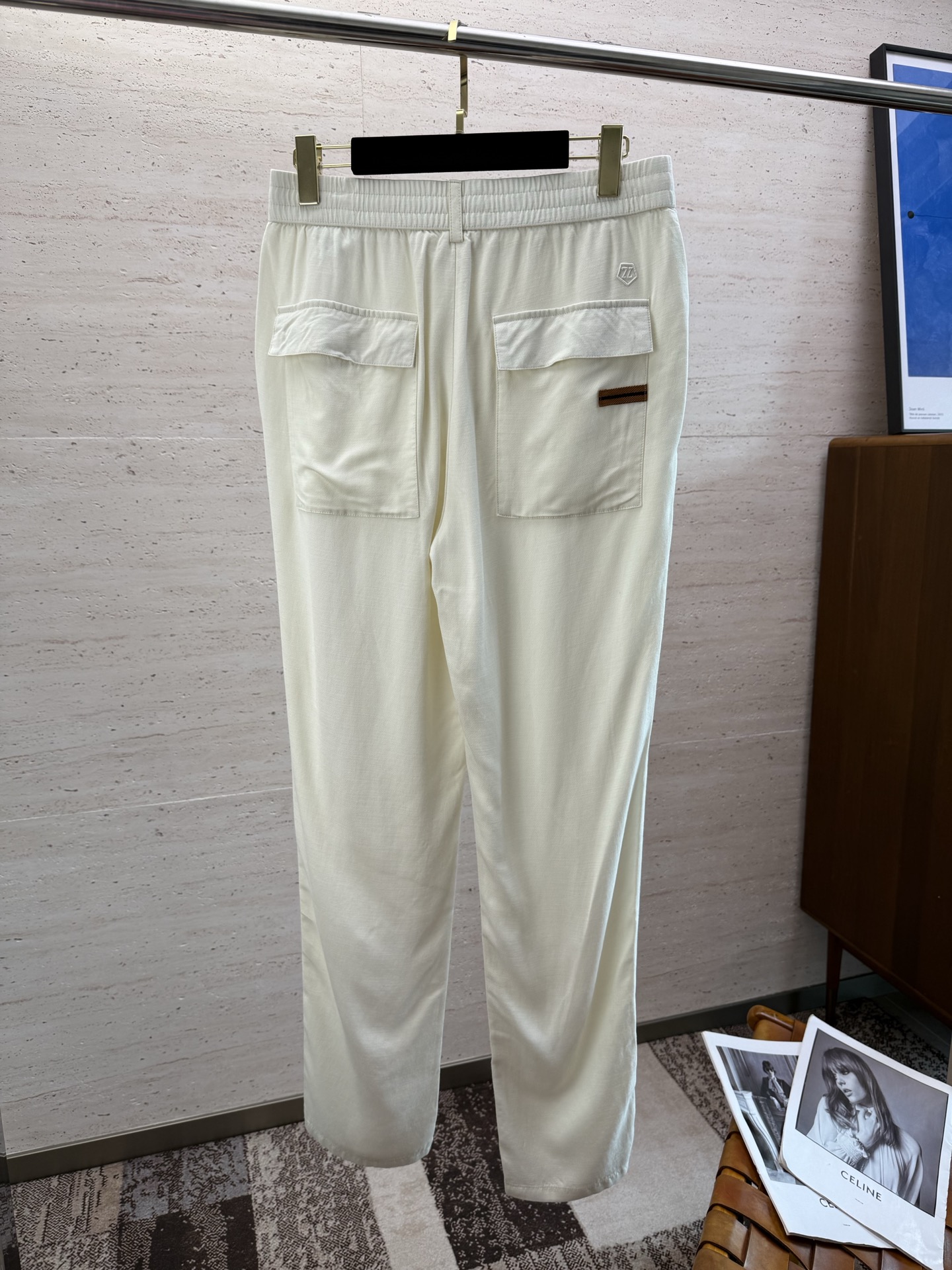 ZZ Men’s Linen Rinse Pants: Soft, Natural, Versatile for Various Occasions (16 words) - 图片 2