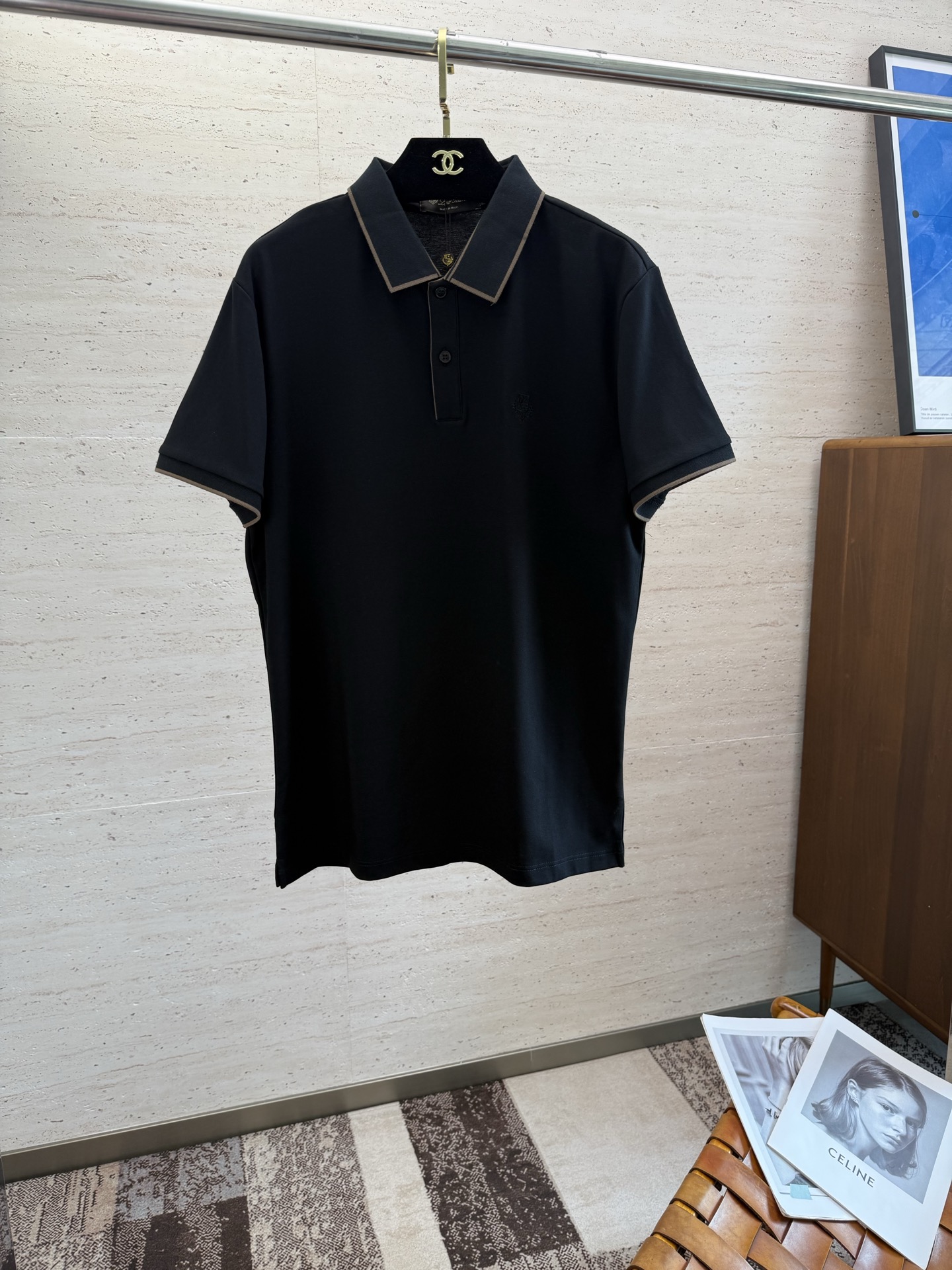 NO:422661,LP lapel short-sleeved polo material cotton suitable for seasonal summer collar lapel sleeve length short-sleeved sleeve regular sleeves Clothes regular length regular fit style other thickness regular size M-3XL,,loro piana,T-shirt,alexander wang19860909LP翻领短袖polo 材质棉 适用季节夏 领型翻领 袖长短袖 袖型常规袖 衣长常规 版型常规 款式其他 厚度常规 尺码 M-3XL,,loro piana,T-shirt,alexander wang,Men's clothing