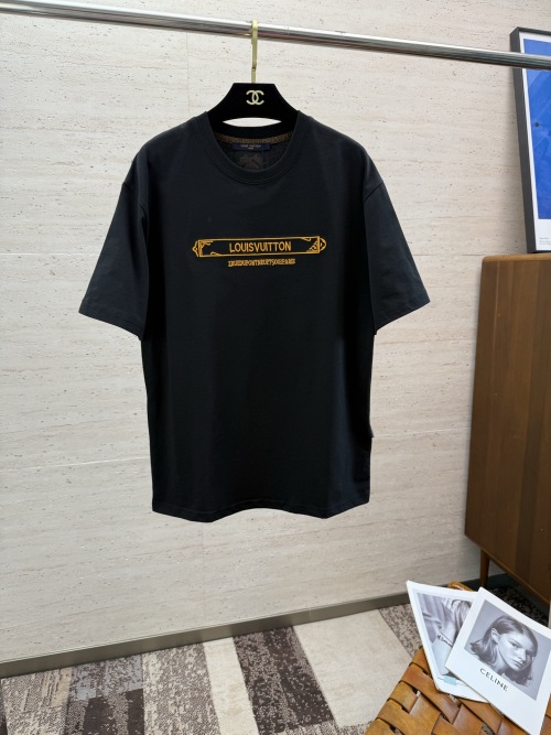 Louis Vuitton 2025 Spring/Summer Collection Short Sleeve T-Shirt 1 Louis Vuitton 2025 Spring/Summer Collection Short Sleeve T-Shirt