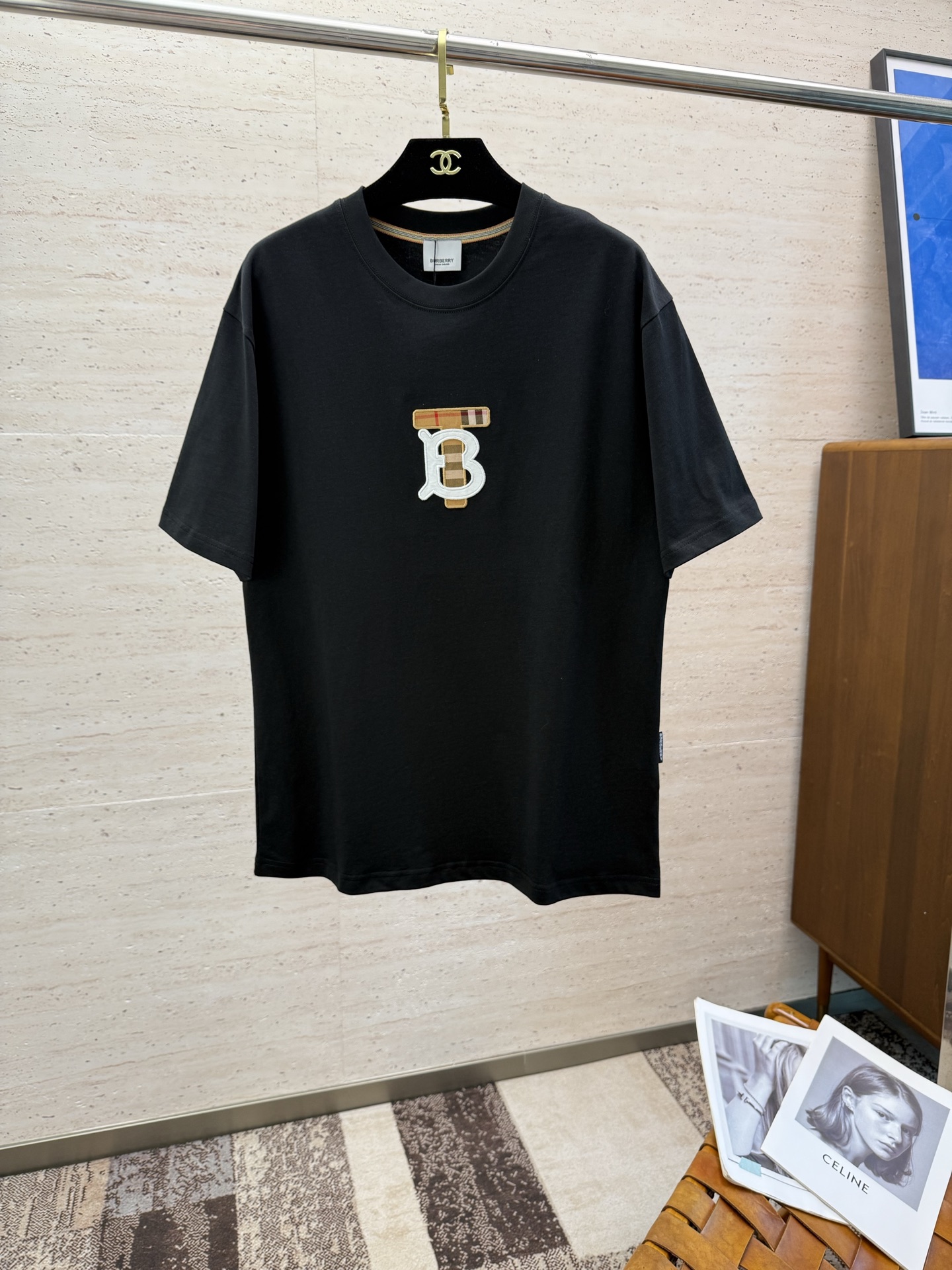 Burberry Men's Black Cotton T-Shirt with Logo Embroidery - Short Sleeve