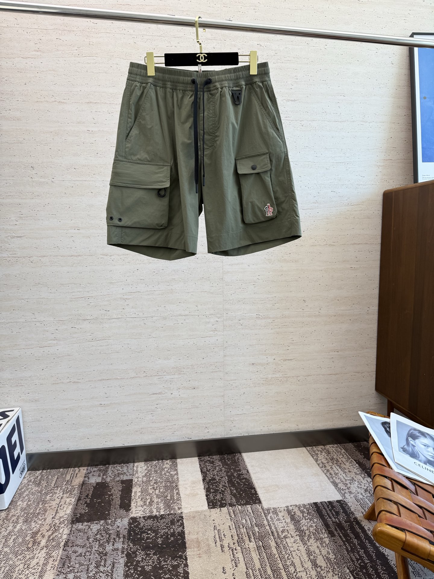 NO:496503,MON2025 drawstring versatile men's casual work shorts five-point pants # Choose carefully and meticulous workmanship, elastic waist + drawstring practical and stylish, crotch cut, comfortable and three-dimensional, hanging loose trousers, breathable and comfortable, not stuffy. Retro trend, daily casual shorts, not bloated at all, suitable for casual outdoors.. Size M-2XL, shorts, alexander wang19860909MON2025抽绳百搭男士休闲工装短裤五分裤#选用精心细致的做工,松紧腰+抽绳实用有型,裆部立体裁剪,穿着舒适立体,垂顺宽松裤脚,透气舒适不闷热 复古潮流,日常休闲短裤,丝毫不显臃肿,适合在休闲 户外场合穿着..码数M-2XL,,shorts,alexander wang,Men's clothing