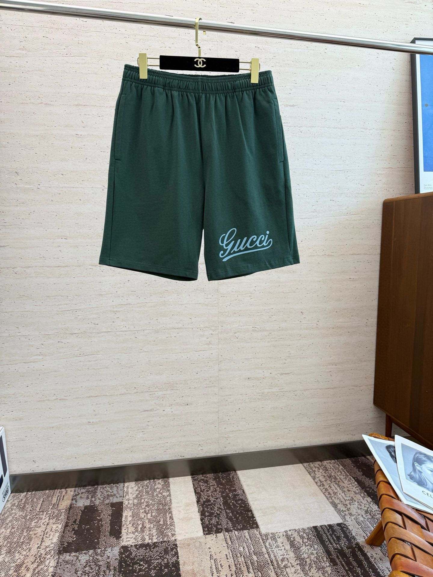 NO:509075,GU2025 drawstring versatile men's casual shorts five-point pants # Choose carefully and meticulous workmanship, elastic waist + drawstring practical and stylish, three-dimensional crotch cut, comfortable and three-dimensional, hanging loose trousers, breathable and comfortable and not stuffy. Retro trend, daily casual shorts, not bloated at all, suitable for casual outdoors.. Size S-2XL., shorts, alexander wang19860909GU2025抽绳百搭男士休闲短裤五分裤#选用精心细致的做工,松紧腰+抽绳实用有型,裆部立体裁剪,穿着舒适立体,垂顺宽松裤脚,透气舒适不闷热 复古潮流,日常休闲短裤,丝毫不显臃肿,适合在休闲 户外场合穿着..码数S-2XL.,,shorts,alexander wang,Men's clothing