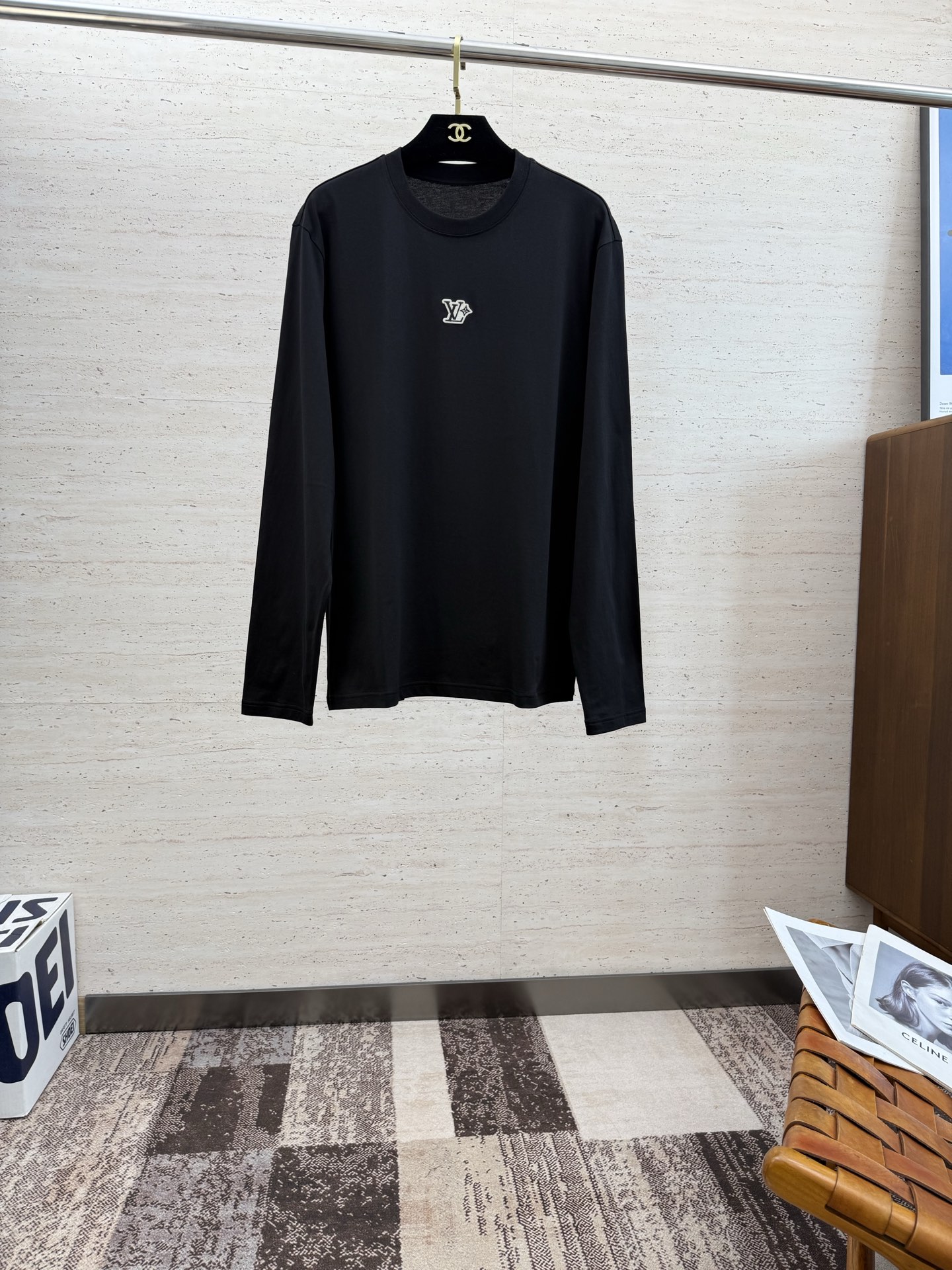 NO:513013,LV25S autumn men's round neck long-sleeved sweatshirt... Regular version Pure cotton fabric upper body breathable soft and comfortable fabric ready-made garments twice washing machine washing not easy to deform S-2XL,,louis vuitton,hoodie,sweatshirts,alexander wang19860909LV25S秋季男士圆领长袖卫衣......常规版型 纯棉面料 上身透气柔软舒适 面料成衣两遍洗水 机洗不易变形 码数S-2XL,,louis vuitton,hoodie,sweatshirts,alexander wang,Men's clothing