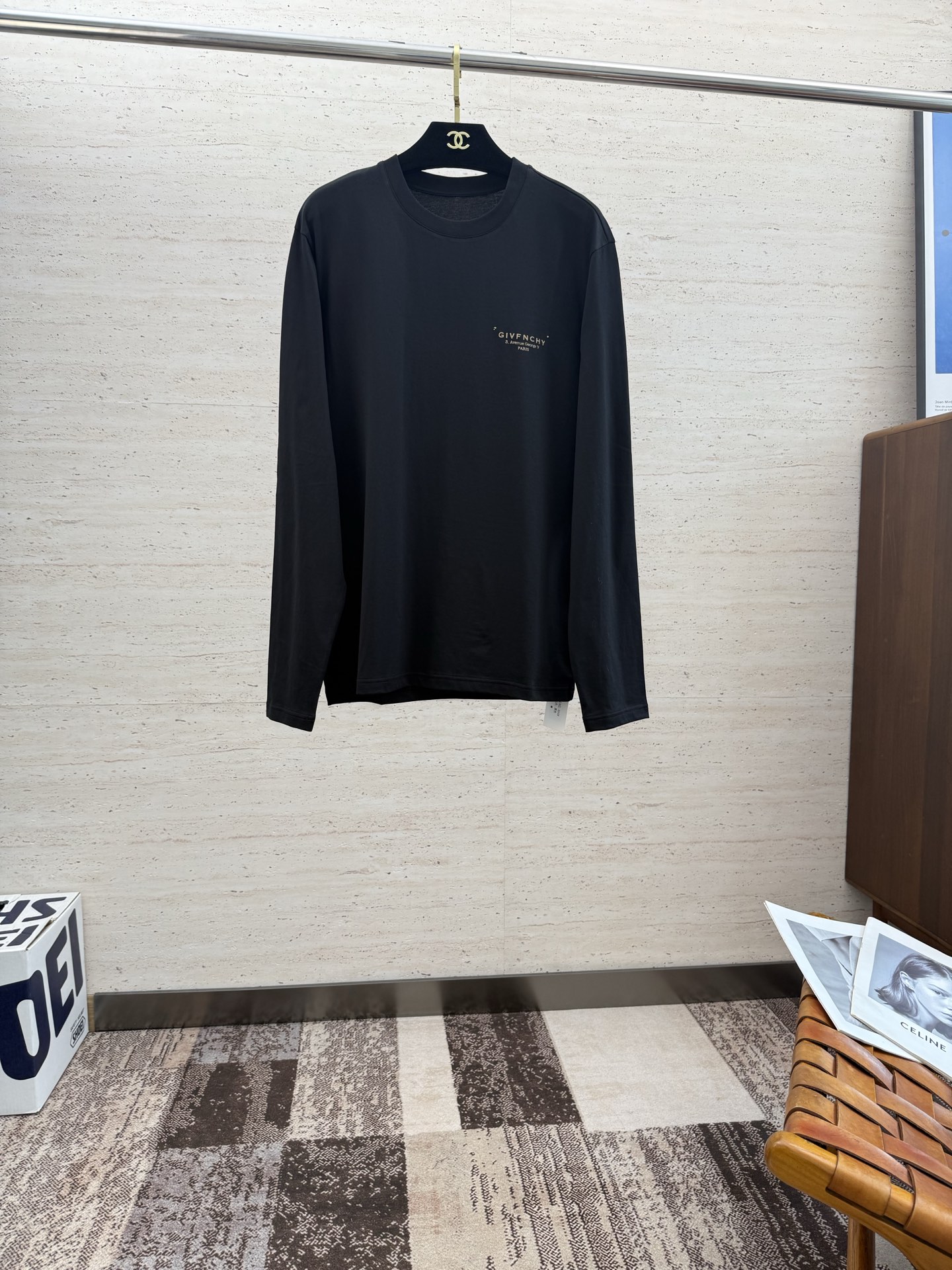 NO:512988,GIV25S autumn men's round neck long-sleeved sweatshirt... Regular version Pure cotton fabric upper body breathable soft and comfortable Fabric ready-made garments twice washing machine washing is not easy to deform S-2XL, hoodie, sweatshirts, alexander wang19860909GIV25S秋季男士圆领长袖卫衣......常规版型 纯棉面料 上身透气柔软舒适 面料成衣两遍洗水 机洗不易变形 码数S-2XL,,hoodie,sweatshirts,alexander wang,Men's clothing