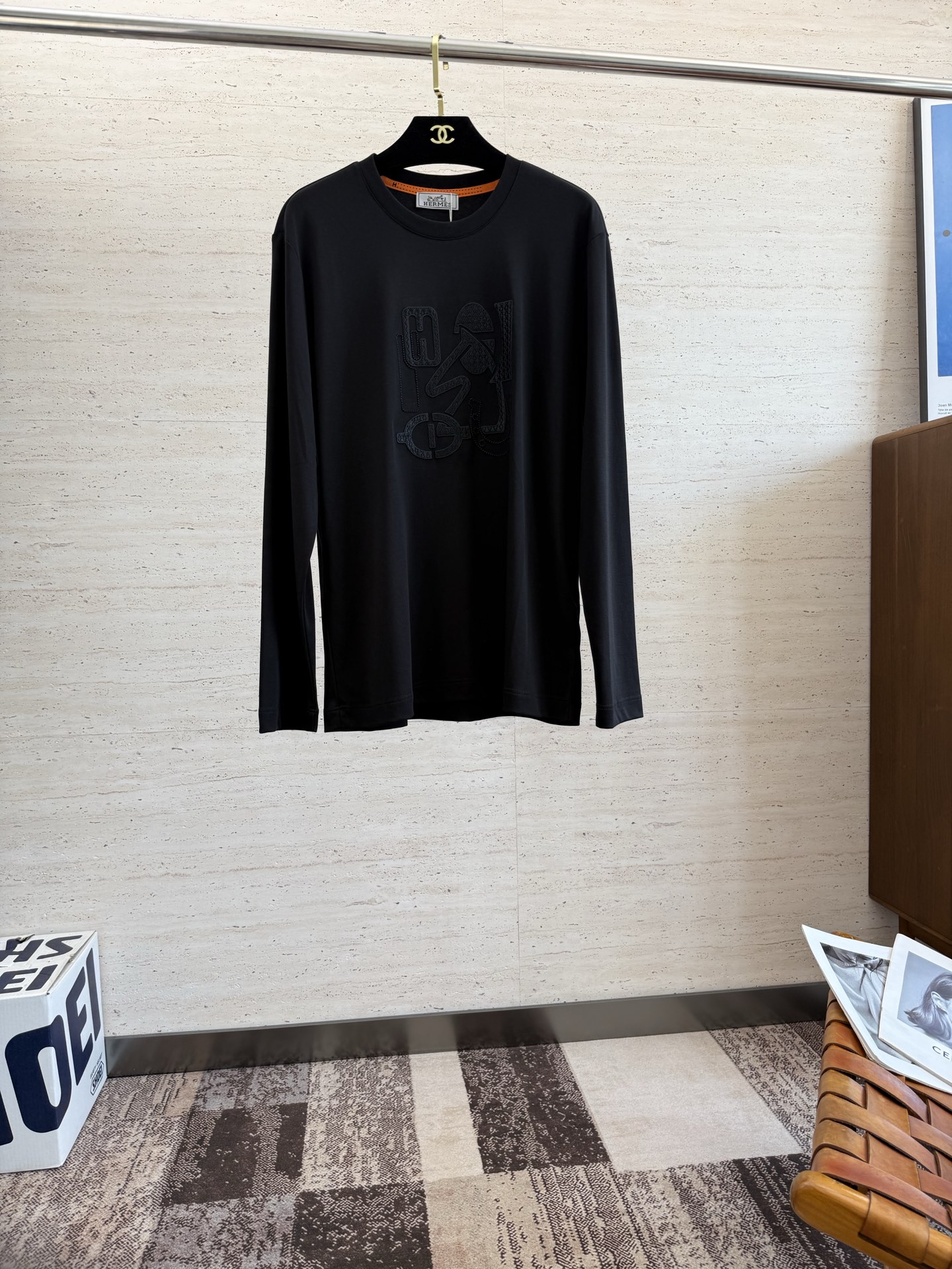 NO:514589,HER25S autumn men's round neck long-sleeved sweatshirt... Regular version Pure cotton fabric shirt style better, more durable and washable, breathable, soft and comfortable upper body, two-way wash water for ready-made garments, machine wash, not easy to deform, code number M-4XL, hoodie, sweatshirts, alexander wang19860909HER25S秋季男士圆领长袖卫衣......常规版型 纯棉面料 衬衣版型更佳 更耐穿耐洗 上身透气柔软舒适 面料成衣两遍洗水 机洗不易变形 码数M-4XL,,hoodie,sweatshirts,alexander wang,Men's clothing