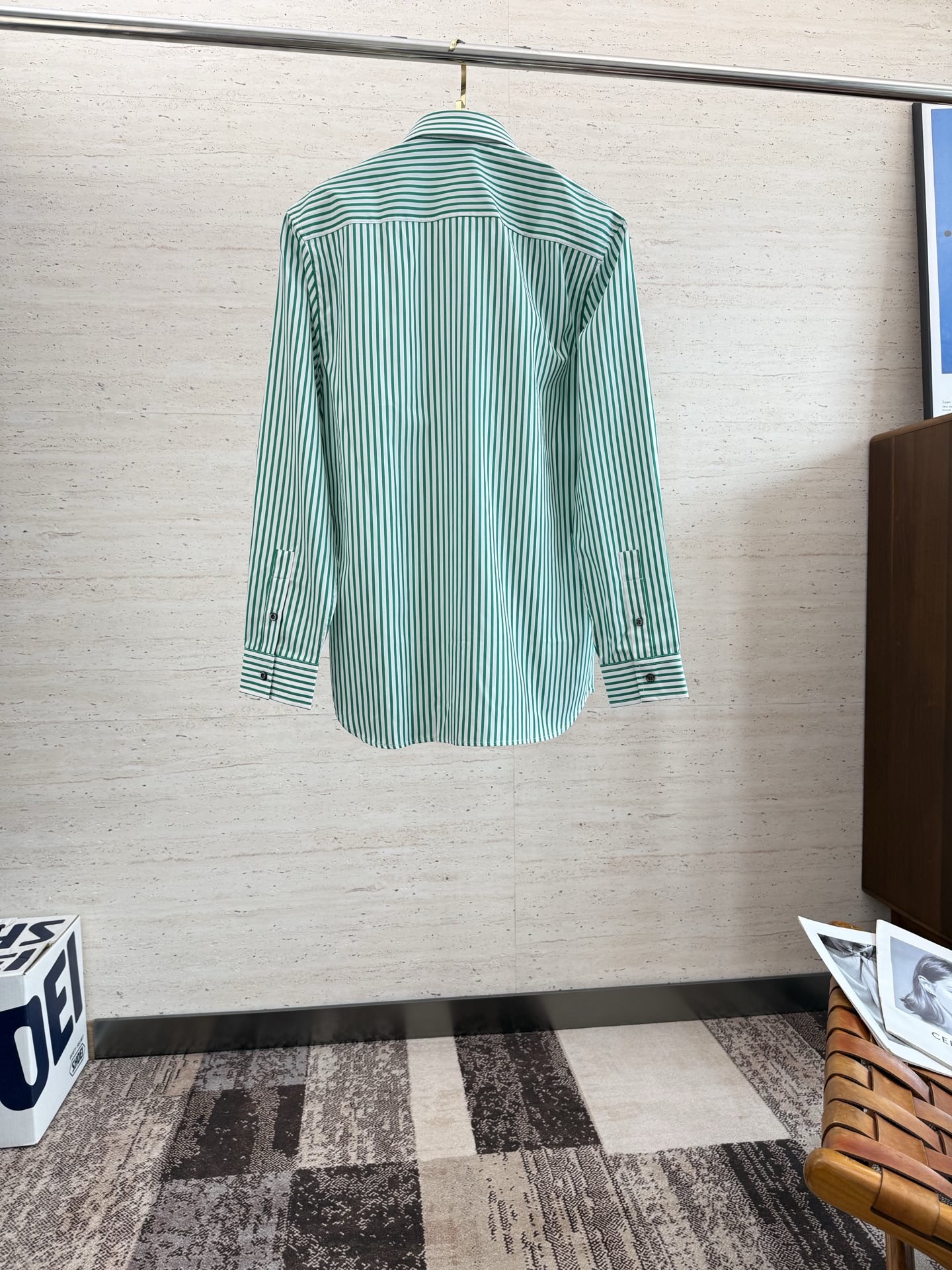 新款 🔥🔥LV25SS早秋男士条纹长袖衬衫......客供棉质面料 密度高触感丝滑细腻 贴身舒适度与透气