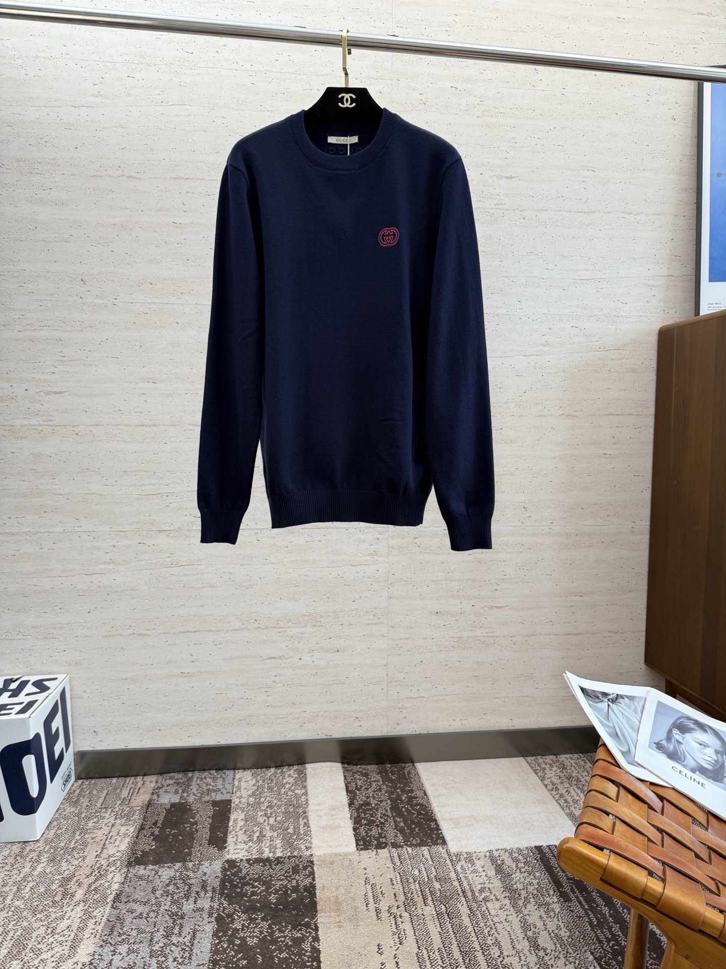 NO:625887,GU25S autumn and winter men's round neck sweater is very stunning. The wool fabric supplied by customers has excellent breathability and warmth. Even if it is worn close to the body, it will not feel prickly. The comfort level is definitely beyond your imagination. You will understand when you get the actual product!  !  !  Code number 48-56,,sweaters,alexander wang19860909GU25S秋冬男士圆领毛衣,十分惊艳,客供羊毛面料 拥有优越的透气性与保暖性,即便是贴身穿着也不会有扎刺感可言,舒适程度绝对超乎你的想象,实物到手你就会懂得！！！码数48-56,,sweaters,alexander wang,Men's clothing